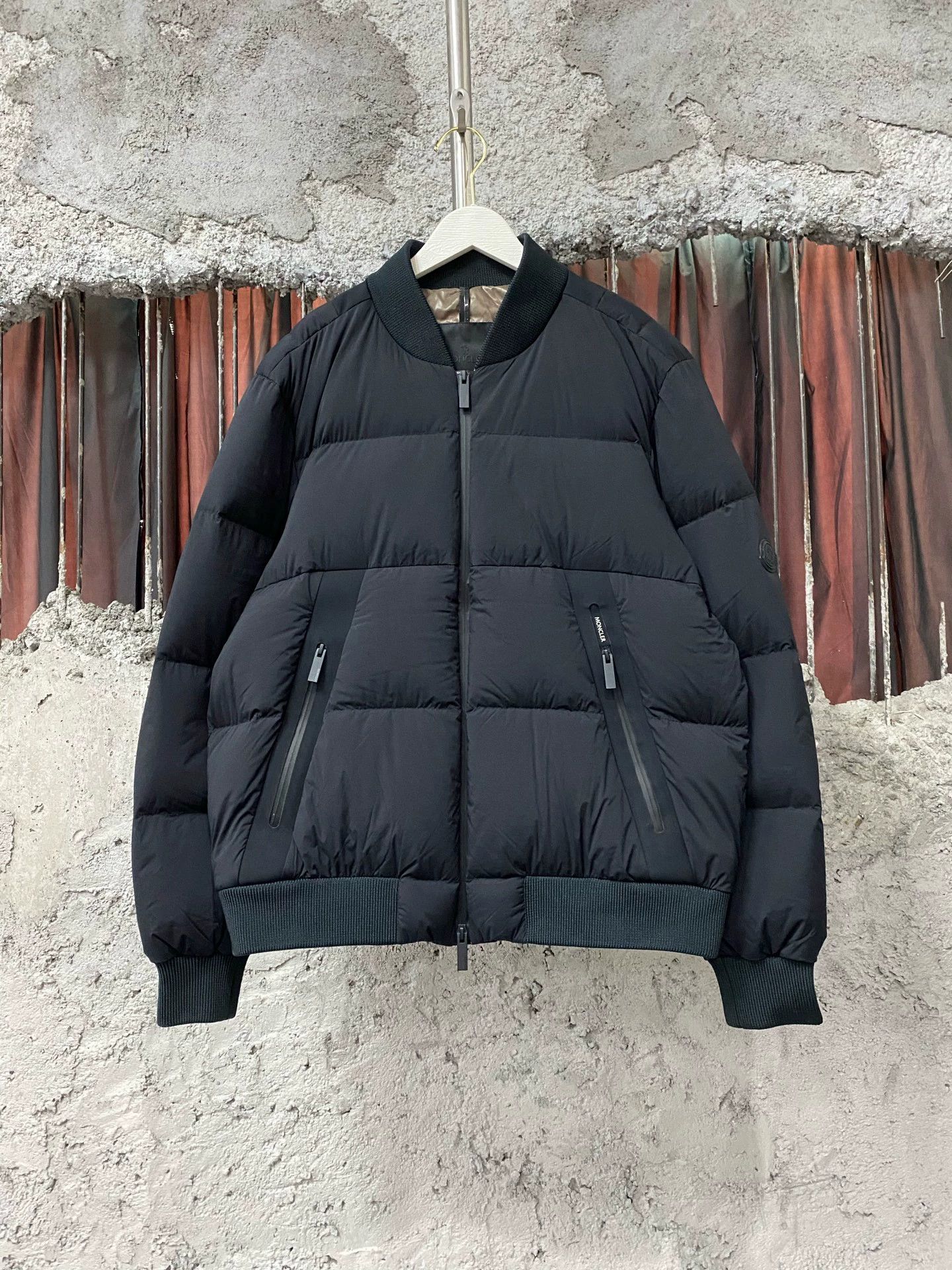 Moncler Moncler Black Label Down Jacket Size 3 Size US L / EU 52-54 / 3 - 1 Thumbnail