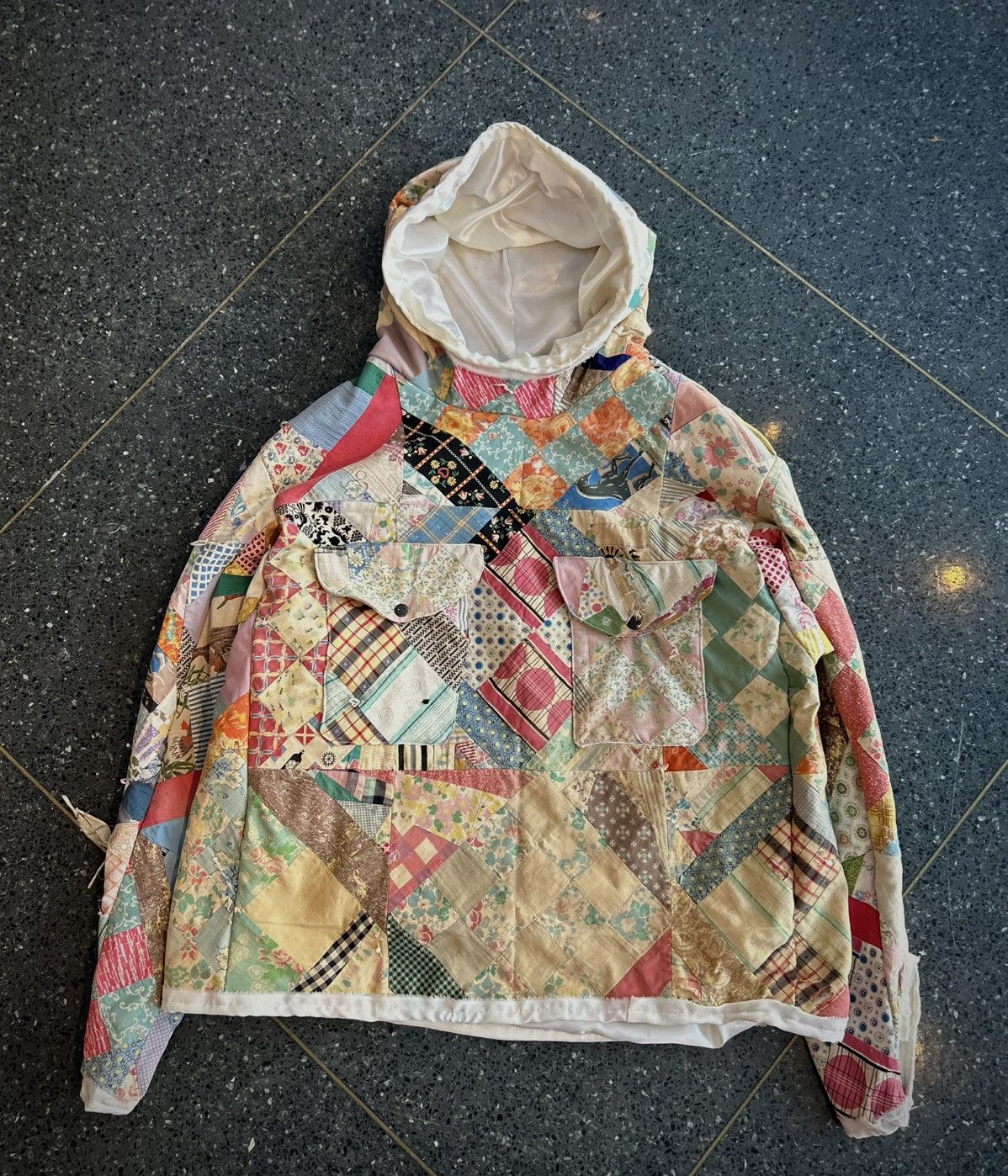 Vintage Custom 1940s Satin Lined Vintage Faded Quilt Hoodie Size US L / EU 52-54 / 3 - 1 Thumbnail