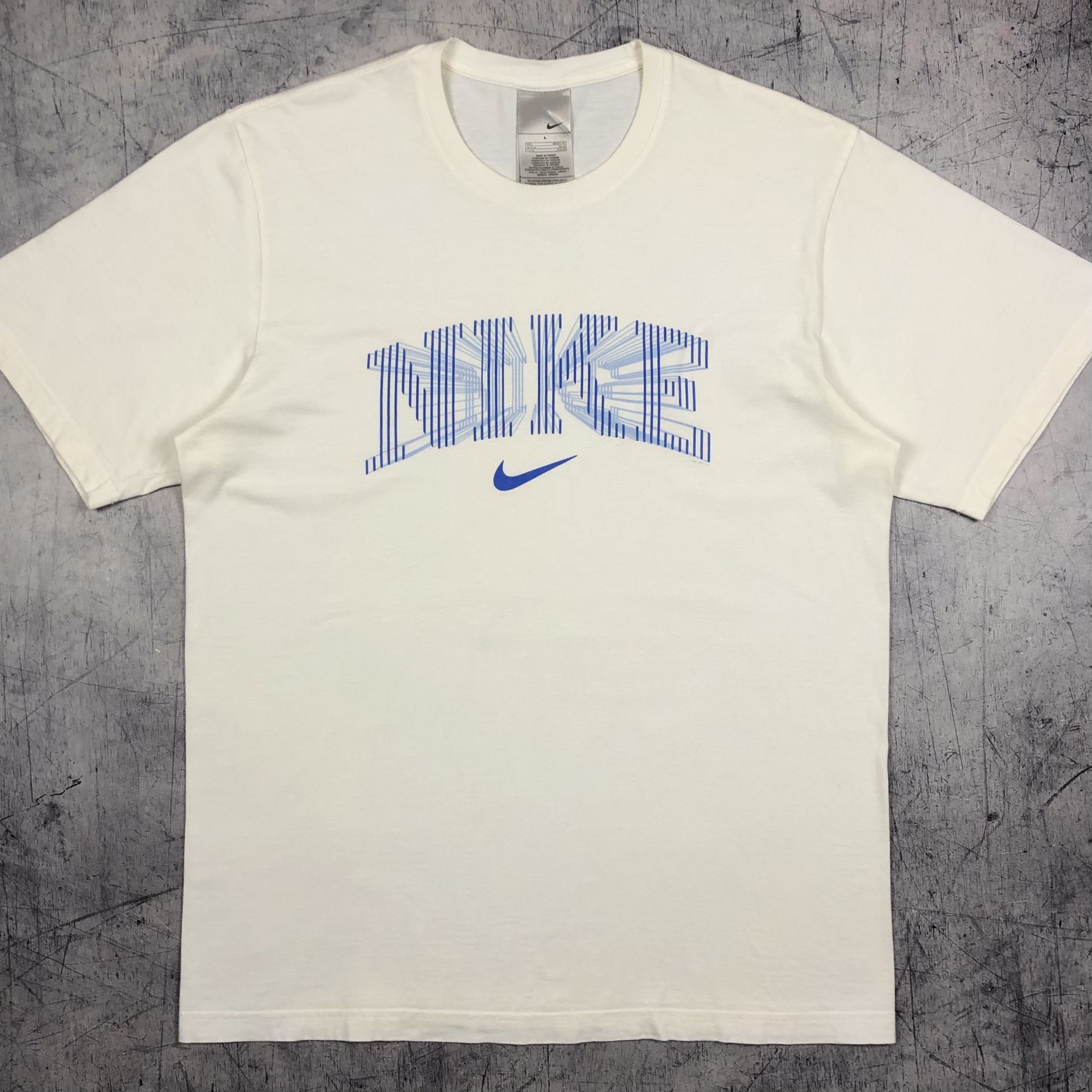 Nike Y2K Nike Arch Graphic Script Logo Swoosh Vintage Tee drill Size US L / EU 52-54 / 3 - 1 Thumbnail