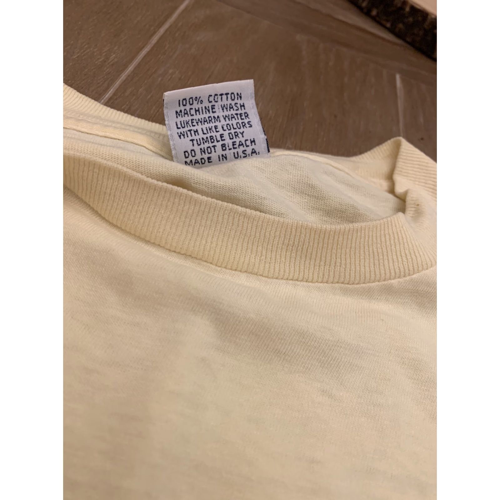 Vintage VINTAGE Hobie Shirt 1989 Extreme Single Stitch Graphic Tee Size M Yellow Mens/Unisex Size US M / EU 48-50 / 2 - 7 Thumbnail