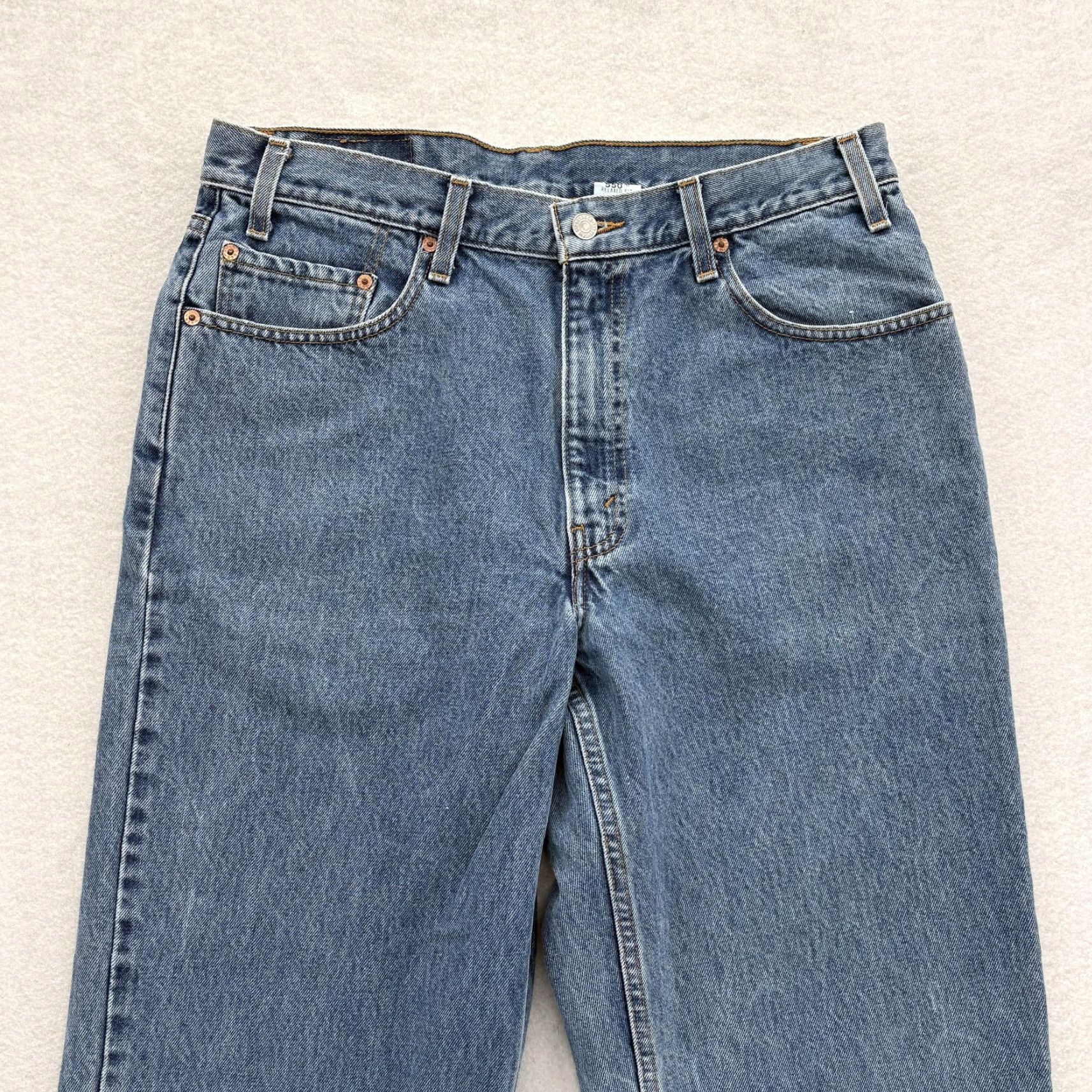 Levi's VINTAGE Levi's 550 Jeans Mens 36x34 Blue Medium Wash Relaxed Fit Tapered Denim Size US 36 / EU 52 - 2 Thumbnail