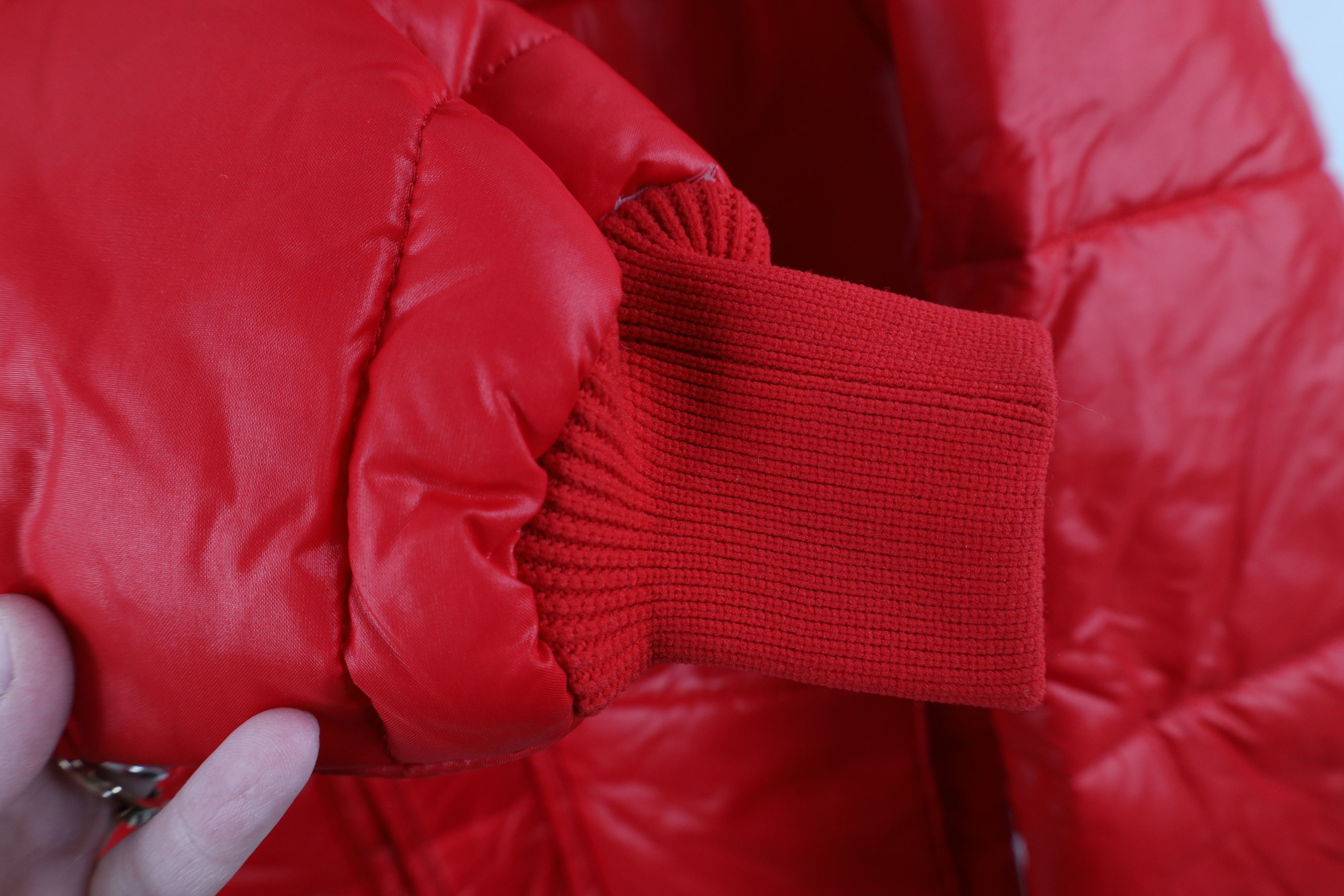 Vintage Vintage 70s Streetwear Full Zip Winter Puffer Jacket Red USA Size US S / EU 44-46 / 1 - 8 Thumbnail