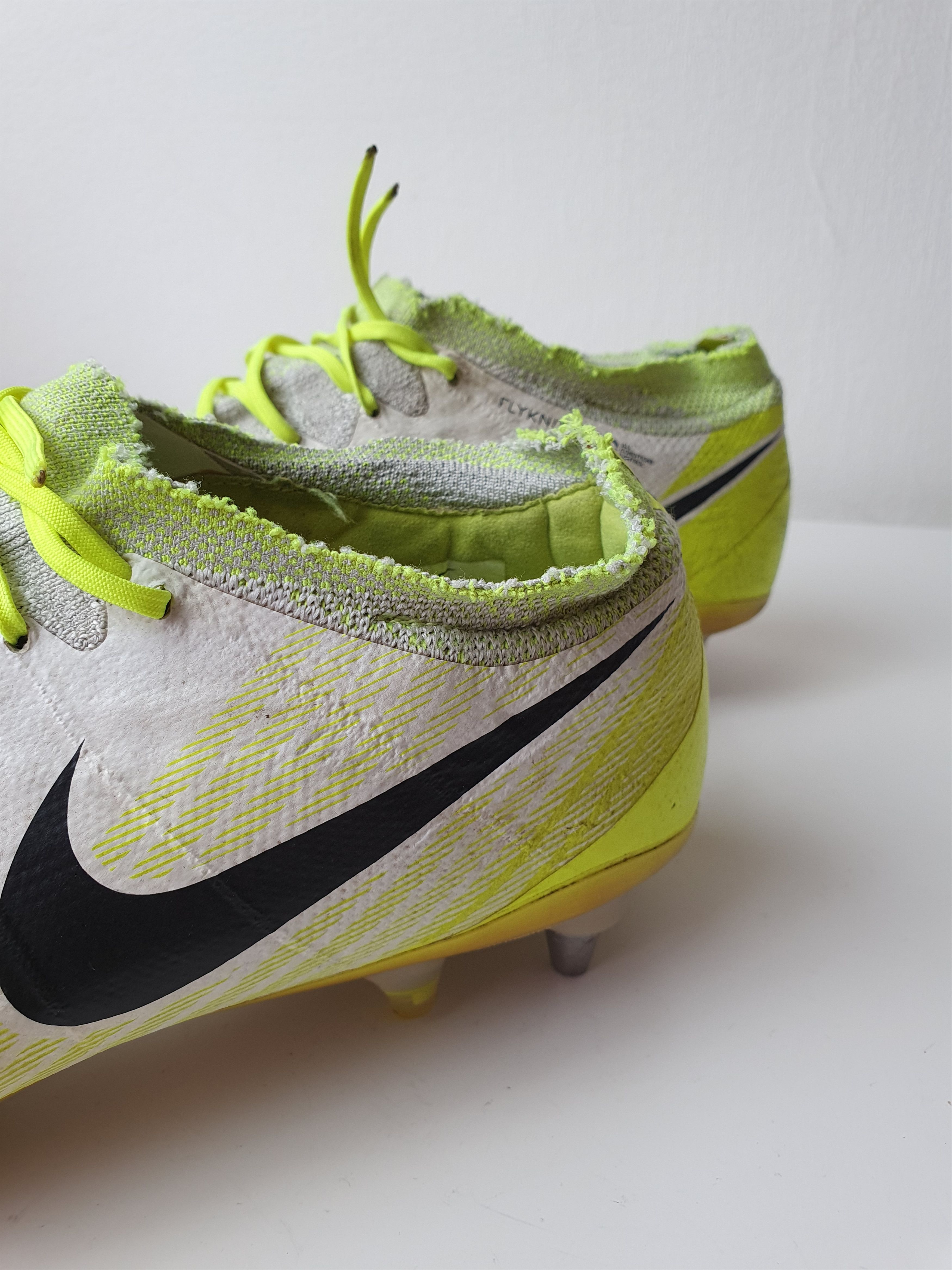 Nike Football Caps Nike Magista Obra 2 SG Pro ACC ANTI CLOG Size US 10 / EU 43 - 22 Thumbnail