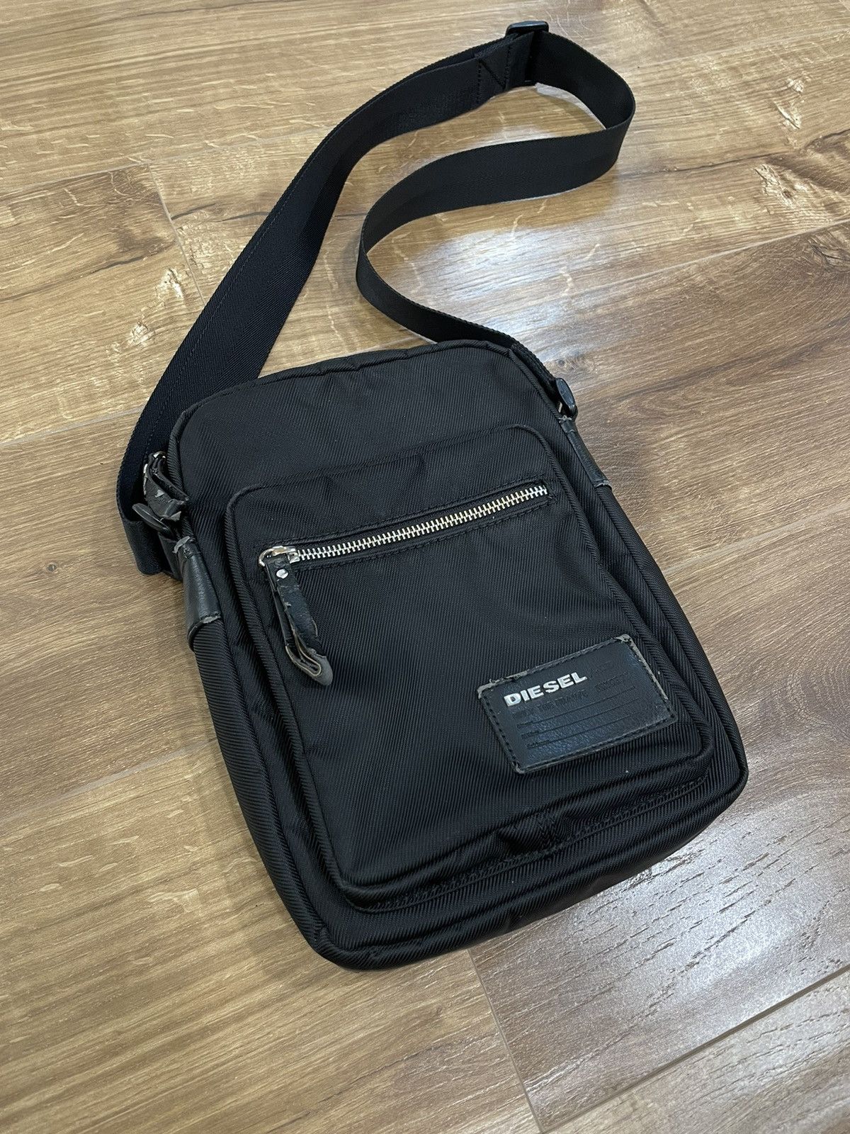 Diesel Vintage Y2K Diesel Avant Garde Cross Bag 30x21 Size ONE SIZE - 8 Thumbnail