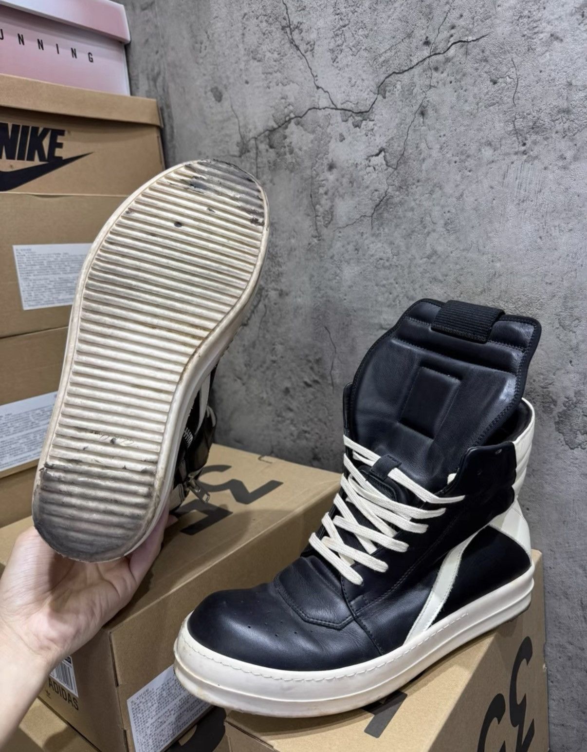 Rick Owens Rick Owens Main Line Triangle K37 Size US 9 / EU 42 - 7 Thumbnail