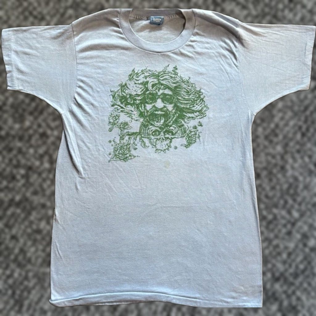 Vintage VINTAGE Grateful Dead Jerry Garcia Skull Roses Art Parking Lot T Shirt Sz L Size US L / EU 52-54 / 3 - 1 Thumbnail