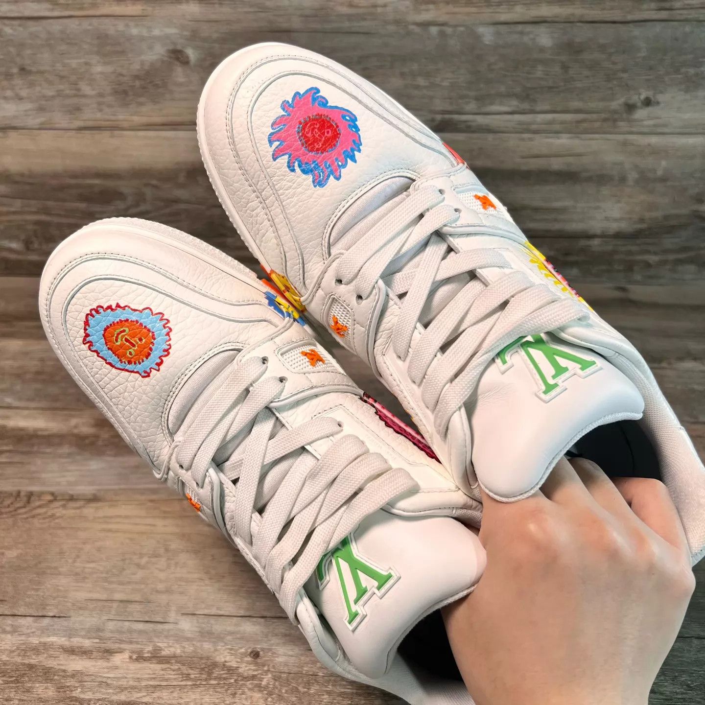 Louis Vuitton LV x Yayoi Kusama White Trainer UK8.5/42.5 97 New Size US 9.5 / IT 39.5 - 5 Thumbnail