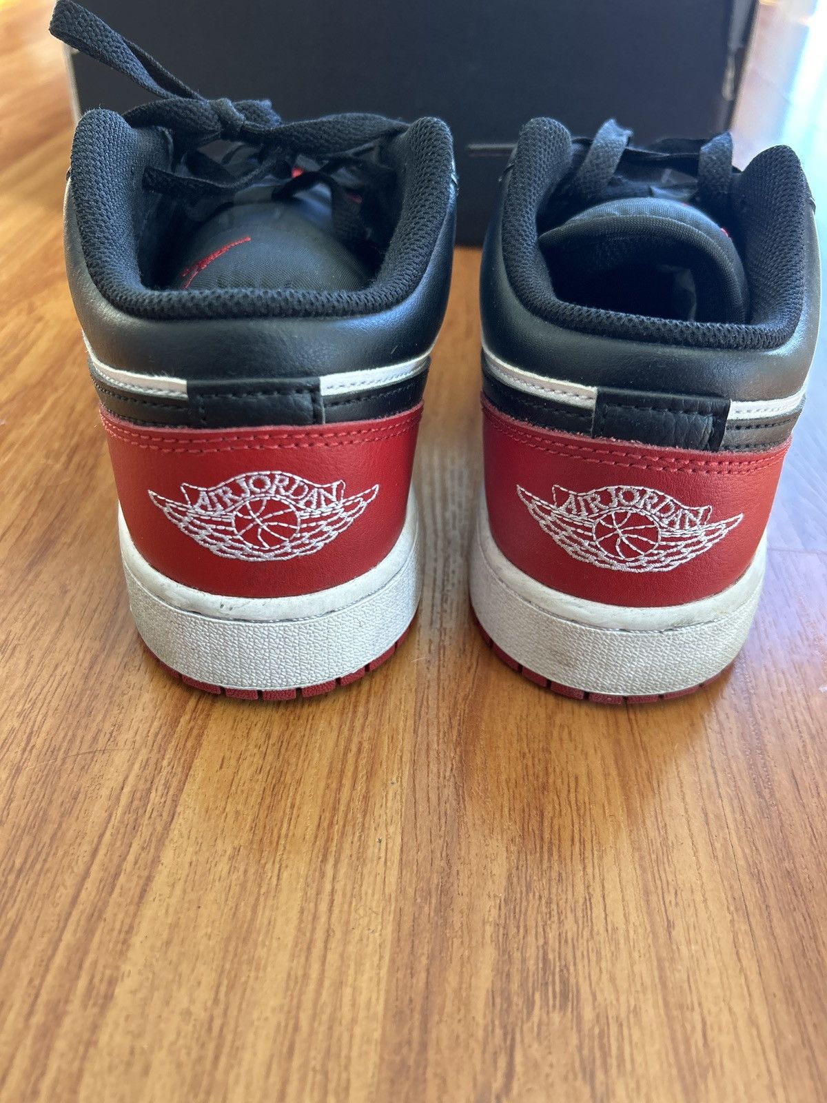 Jordan Brand × Nike Air Jordan 1 Low 6.5y Size US 8 / IT 38 - 5 Thumbnail