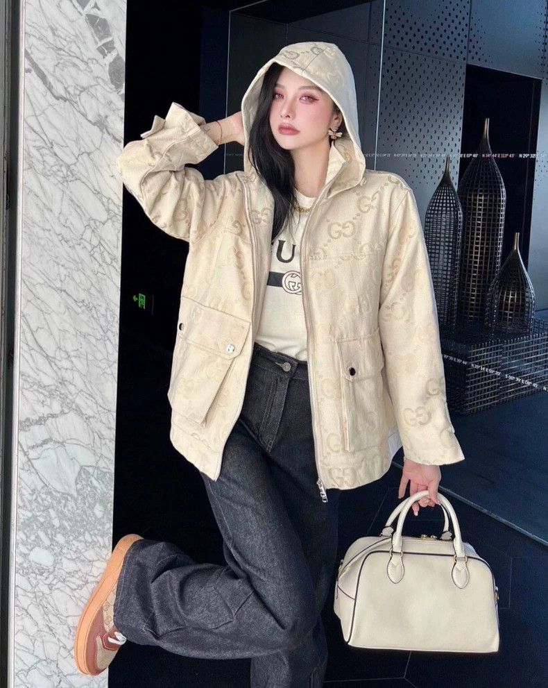 Gucci Gucci Beige logo jacquad full-print cotton hooded zipper lo Size XS / US 0-2 / IT 36-38 - 9 Thumbnail