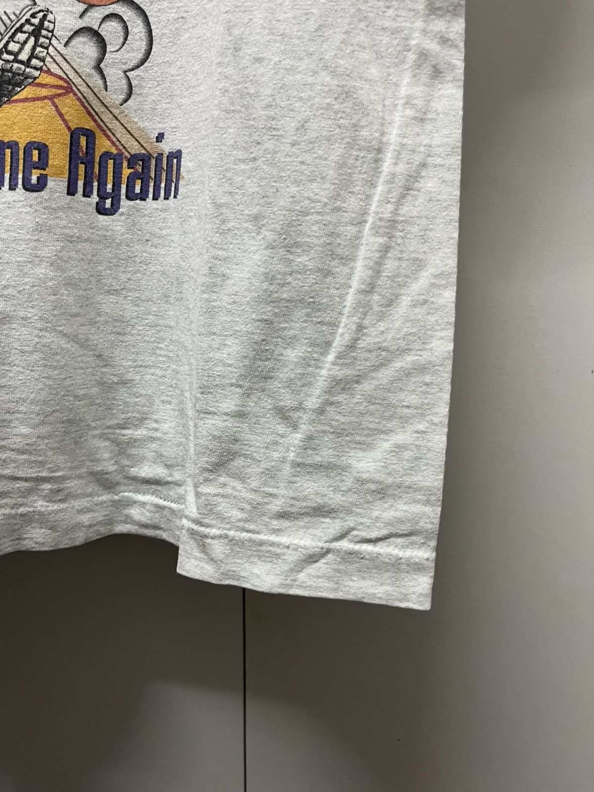NBA Vintage 90s LA Lakers Magic Johnson NBA T-Shirt Size US L / EU 52-54 / 3 - 6 Thumbnail