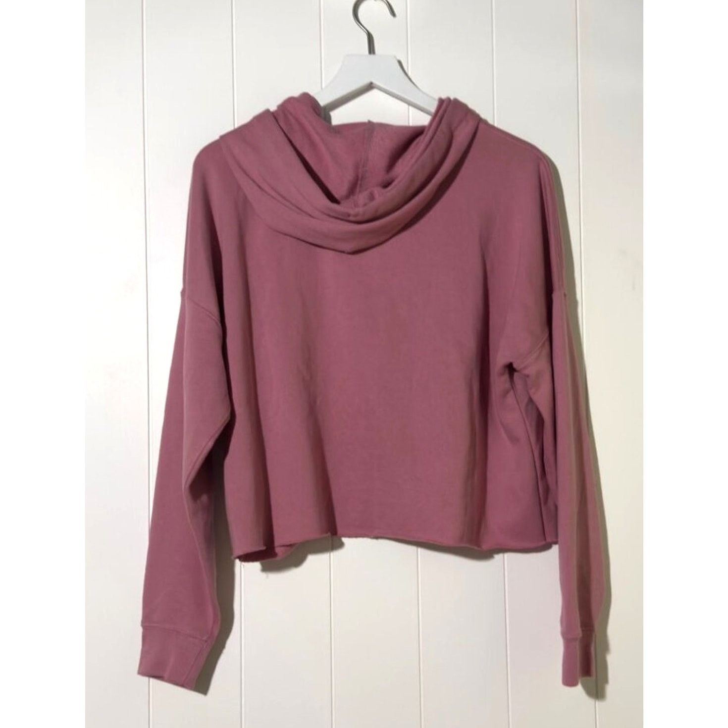 Calvin Klein Calvin Klein Jeans Cropped Hoodie Medium Sweatshirt Pink NWT Size M / US 6-8 / IT 42-44 - 2 Thumbnail
