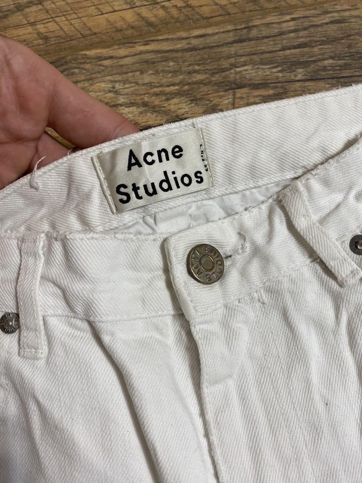 Acne Studios Rare Acne Studios Women's Pop White Trash Distressed Jeans Size 24" / US 00 / IT 34 - 2 Thumbnail