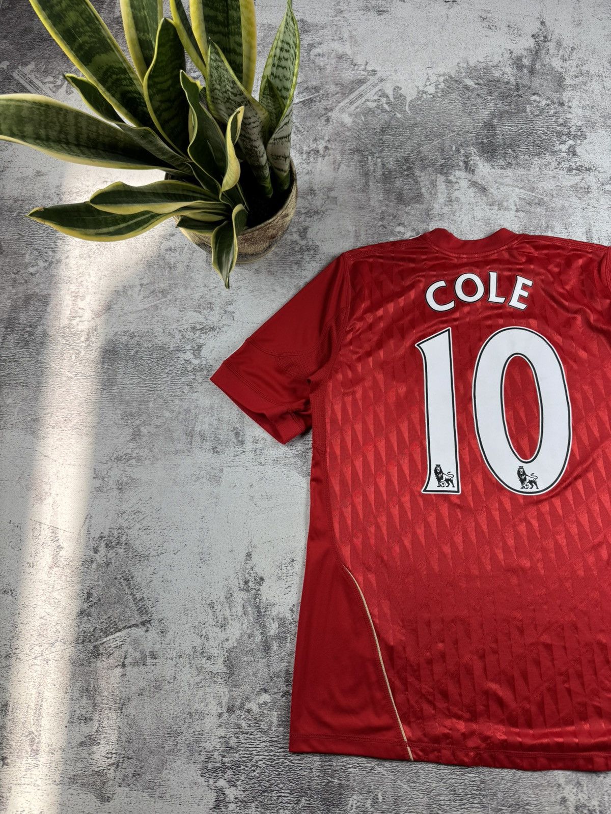 Adidas #10 Joe Cole LFC Liverpool 2010 2012 Men’s Medium Size Soccer Football T Shirt Jersey Size US M / EU 48-50 / 2 - 3 Thumbnail