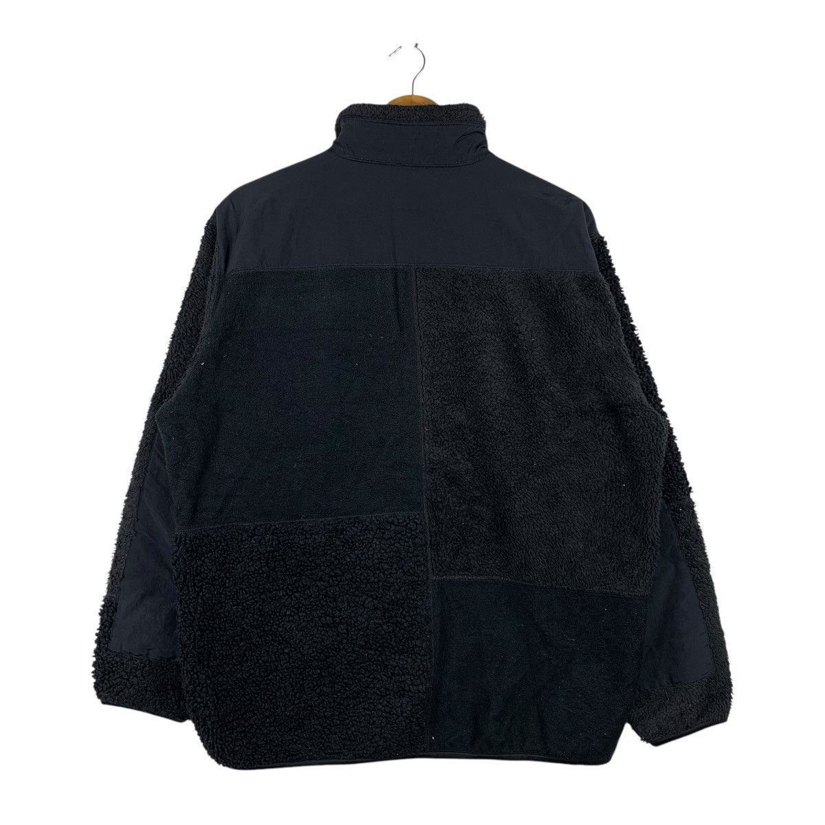 Uniqlo × White Mountaineering WHITE MOUNTAINEERING x UNIQLO Patchwork Sherpa Sweatshirt Size US L / EU 52-54 / 3 - 4 Thumbnail