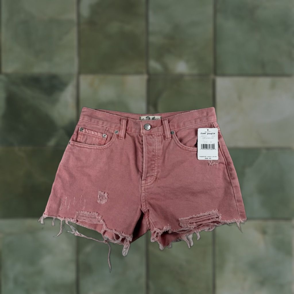 Free People NWT Free People We the Free Sofia Distressed Cutoff Button Fly Shorts Size 26 Pink Women Boyfriend Regular 26 NWT Size 26" / US 2 / IT 38 - 1 Thumbnail