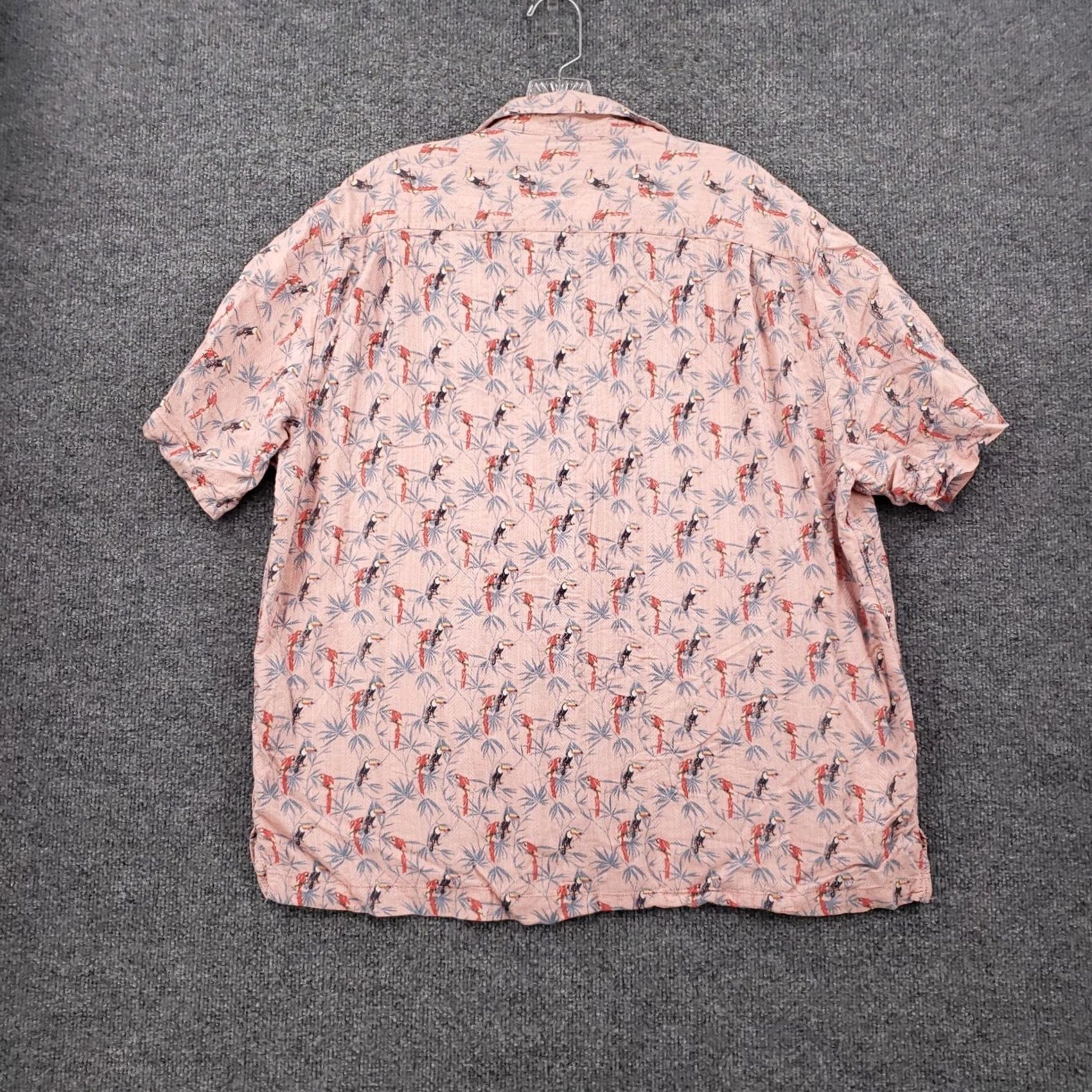 Vintage Caribbean Shirt Mens XL Pink Silk Blend Short Sleeve Hawaiian Parrots Button Up Size US XL / EU 56 / 4 - 2 Thumbnail