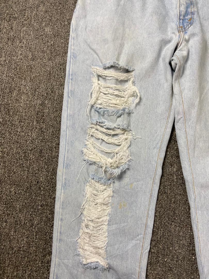 Levi's Levis 550 Relaxed Fit Distressed Ripped Jeans (197) Size US 31 - 11 Thumbnail
