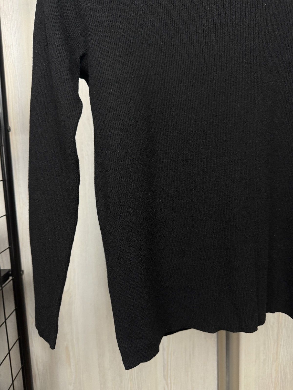 Polo Ralph Lauren Polo Ralph Lauren black wool stretch turtleneck sweater Size M / US 6-8 / IT 42-44 - 4 Thumbnail