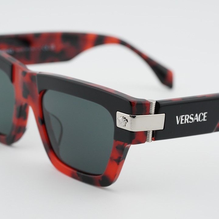 Versace Versace VE4464F 545787 Sunglasses Black / Red Rectangle Fram Size ONE SIZE - 9 Thumbnail
