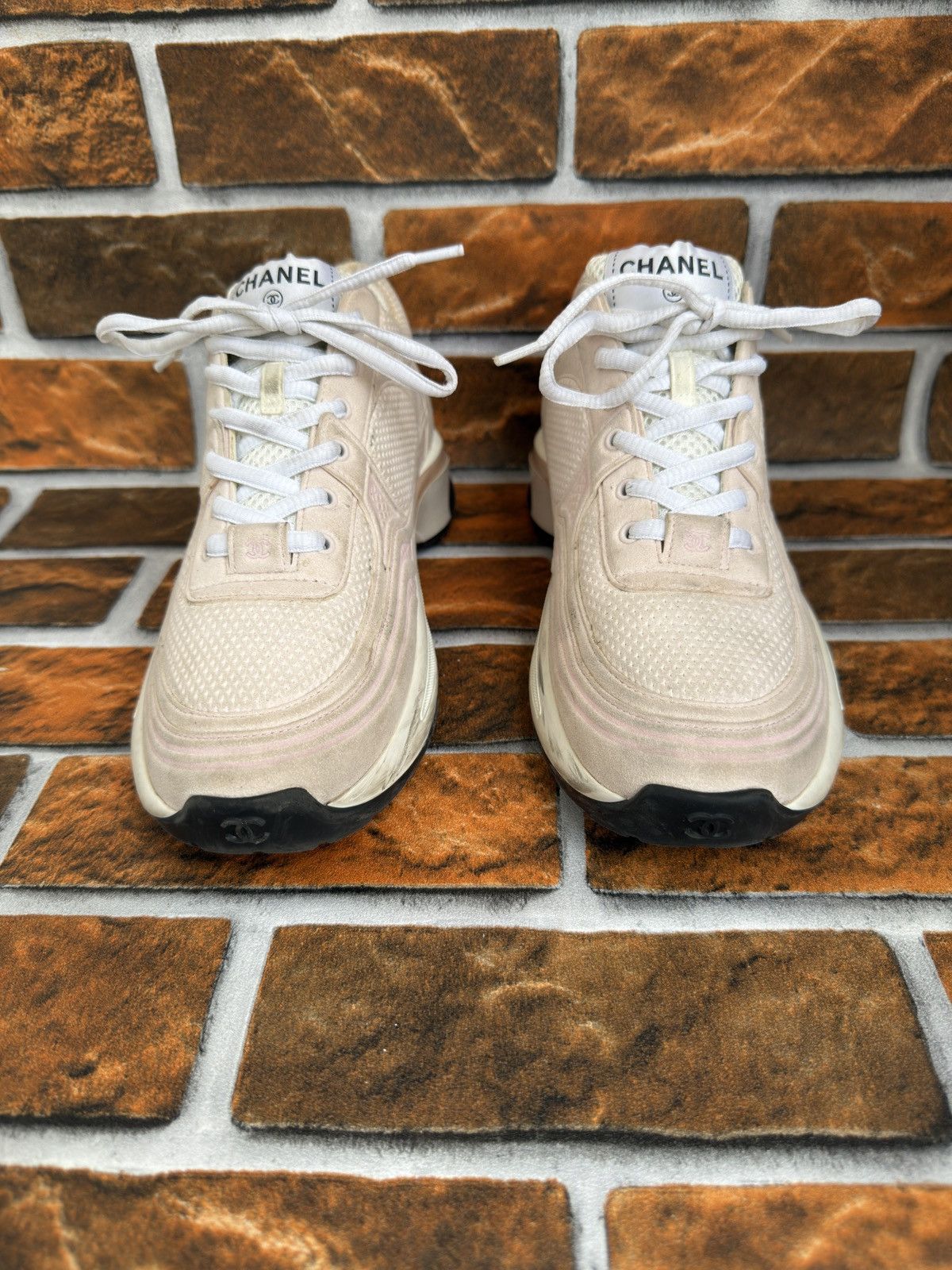 Chanel 🔥CC Logo trainers Size US 7.5 / IT 37.5 - 5 Thumbnail