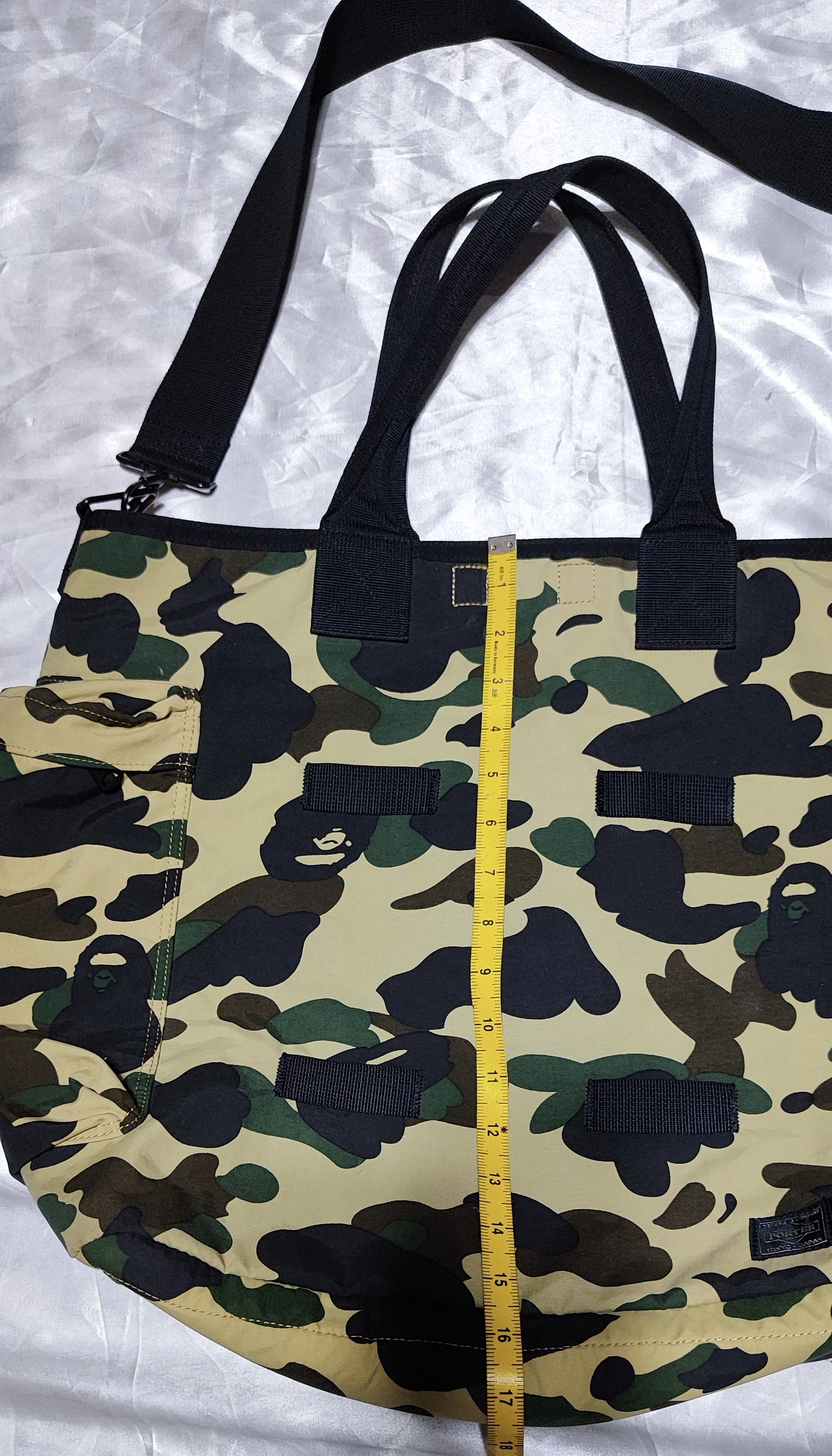 Bape × Porter PORTER x A BATHING APE Reversible 1st Camo Tote Bag Size ONE SIZE - 4 Thumbnail