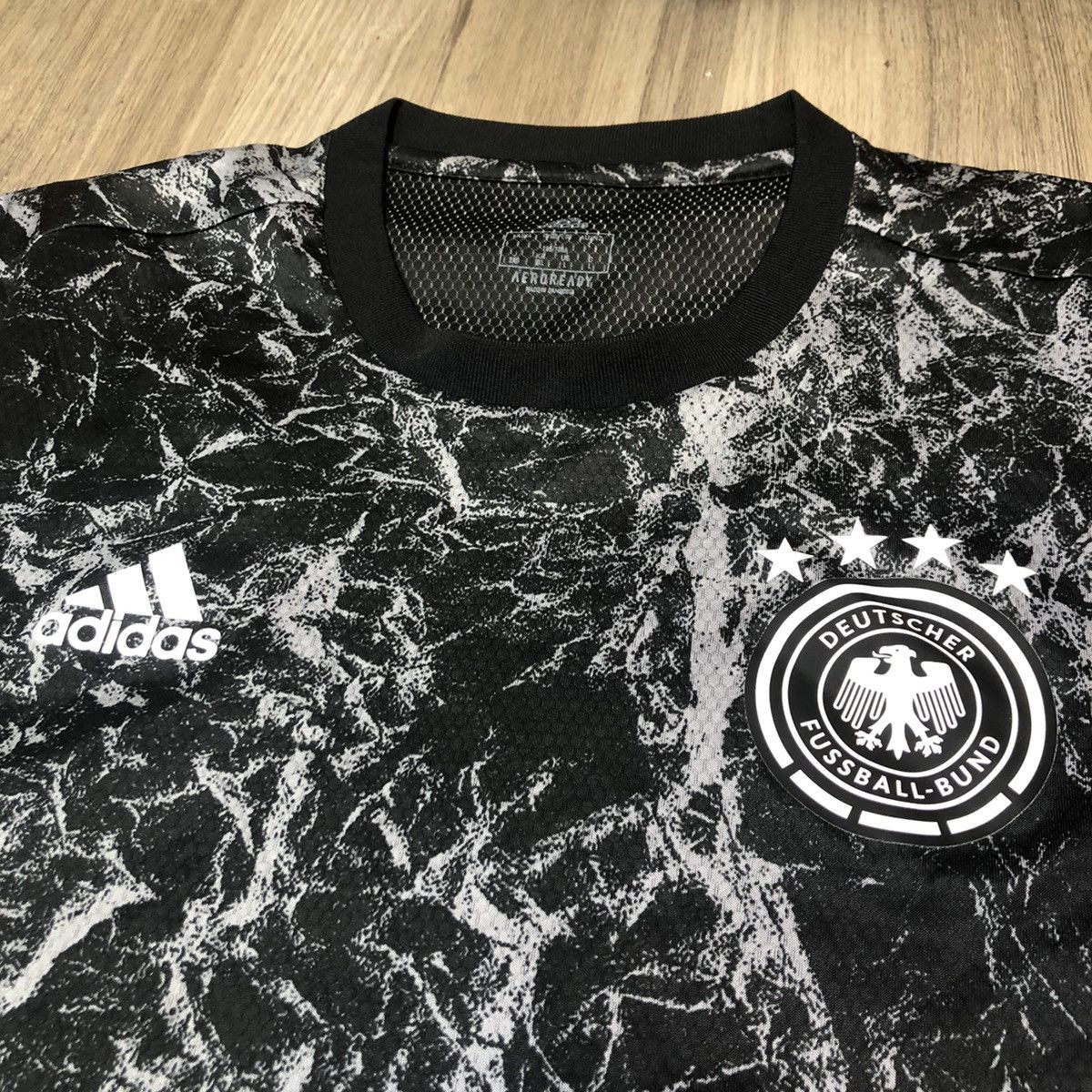 Adidas Germany 20/21 training jersey Size US L / EU 52-54 / 3 - 3 Thumbnail