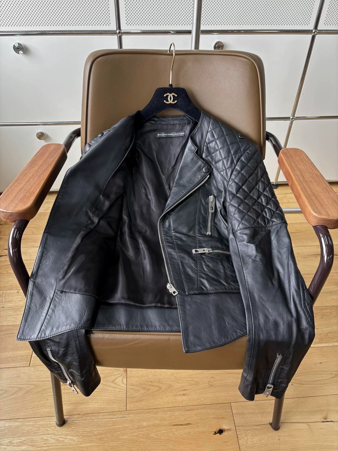 Balenciaga Balenciaga Quilted Leather Biker Jacket Size XS / US 0-2 / IT 36-38 - 4 Thumbnail