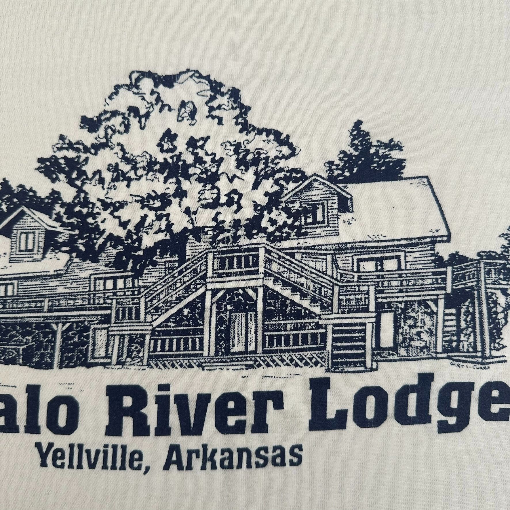 Fruit Of The Loom Vintage 90s Arkansas River Lodge T-Shirt Outdoor Nature Tee Size US L / EU 52-54 / 3 - 3 Thumbnail