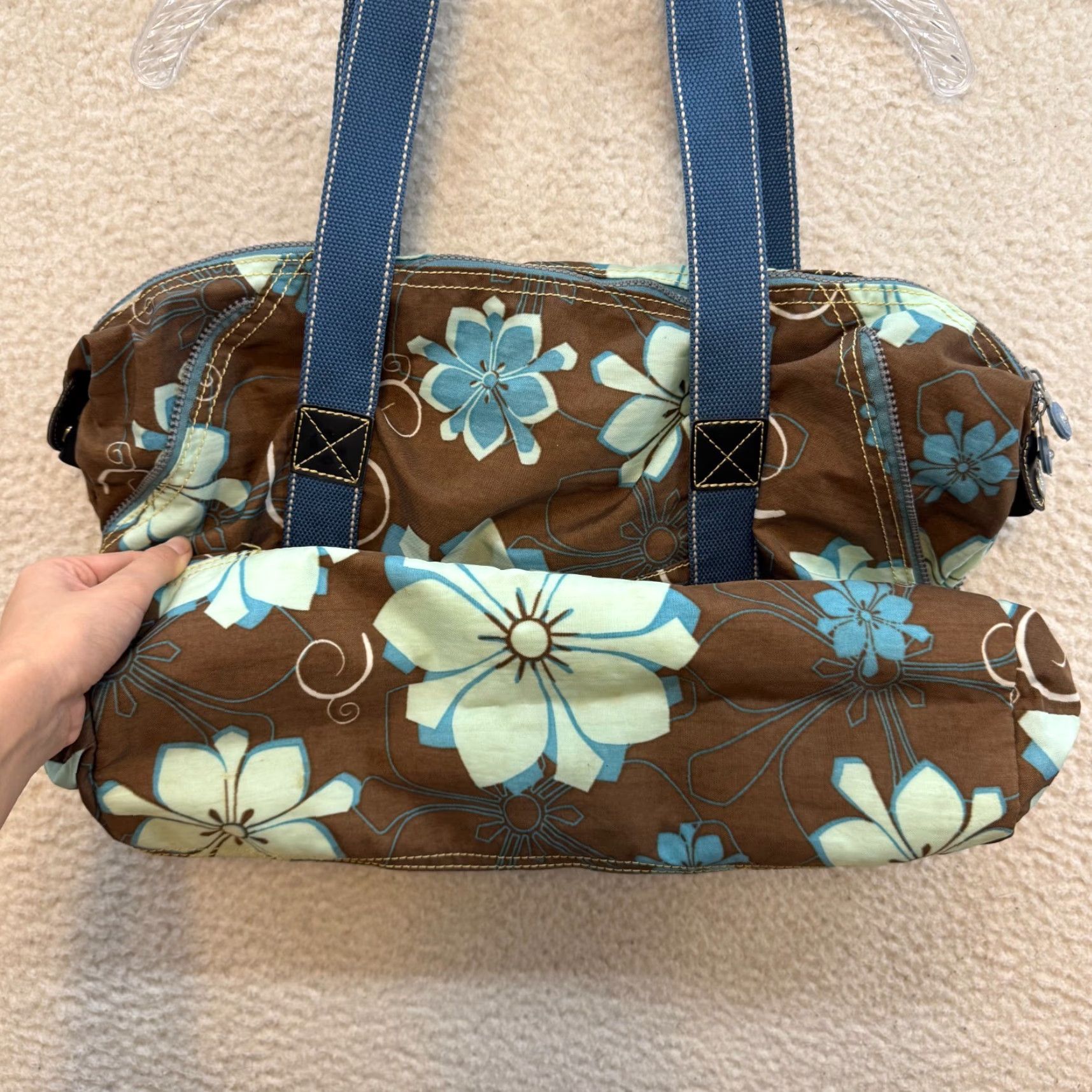Vintage VINTAGE Kipling Tote Bag Nylon Brown Blue Hibiscus Floral Tropical Women Tote Bag Brown Nylon Floral Tropical Womens Size ONE SIZE - 5 Thumbnail