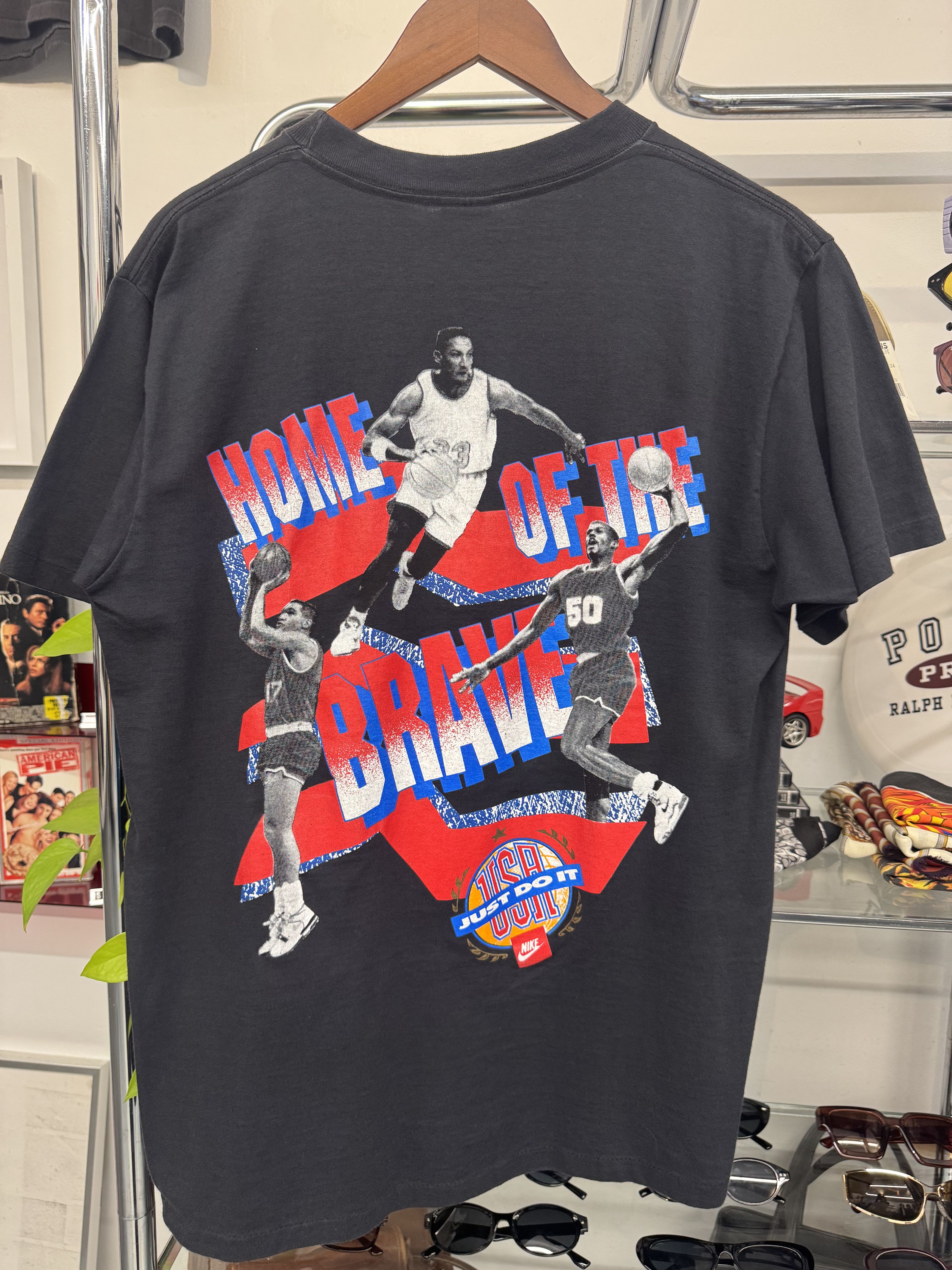 Nike Nike NBA Tshirt Size US L / EU 52-54 / 3 - 4 Thumbnail