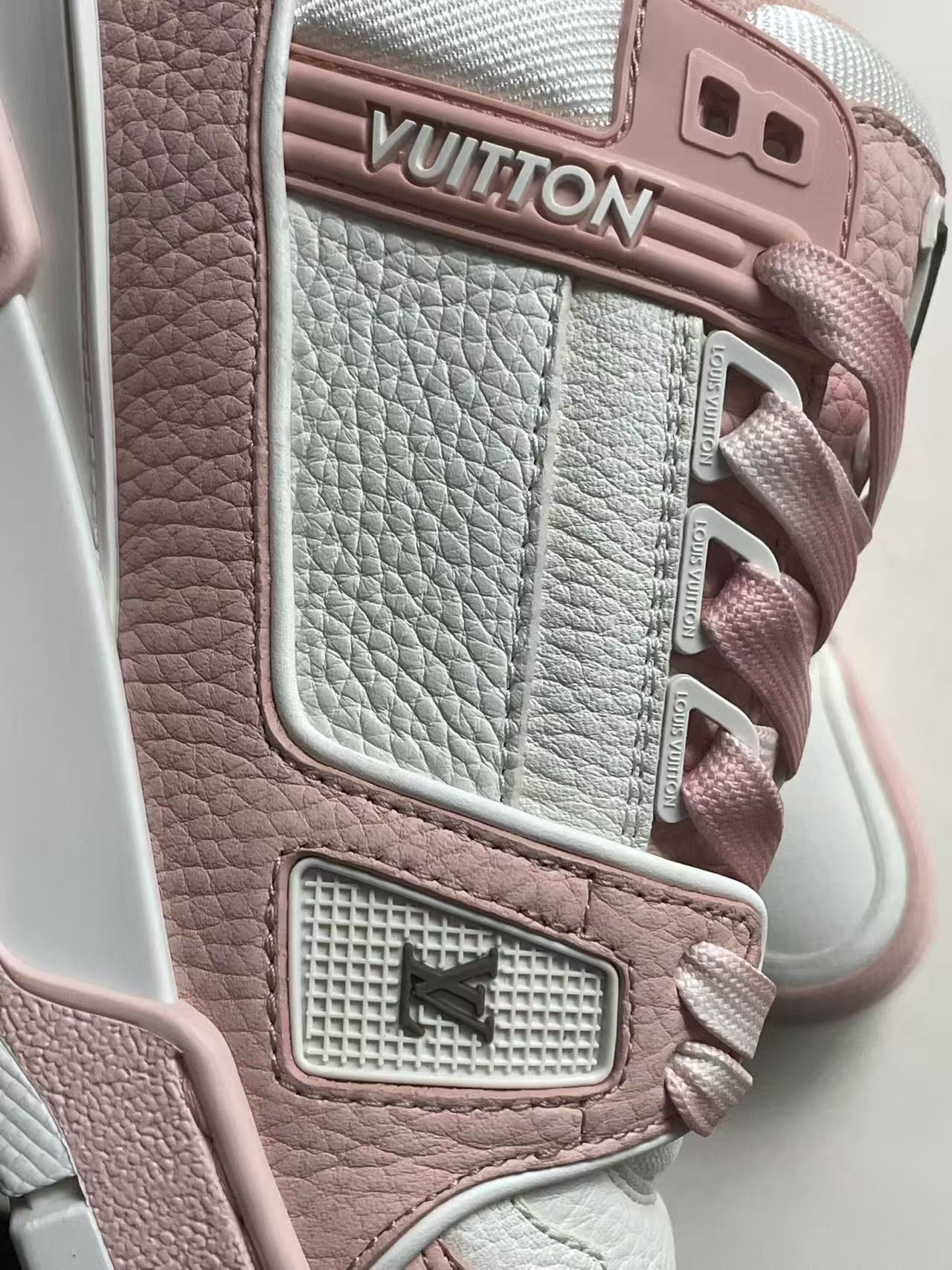 Louis Vuitton Louis Vuitton Pink & White Trainer Sneakers Size US 4 / IT 34 - 13 Thumbnail