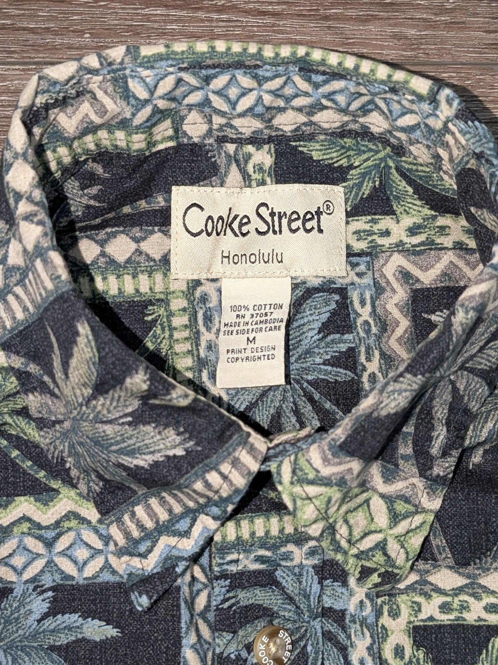 Other Vintage Cooke Street palm trees Hawaiian shirt - SIZE M Size US M / EU 48-50 / 2 - 3 Thumbnail