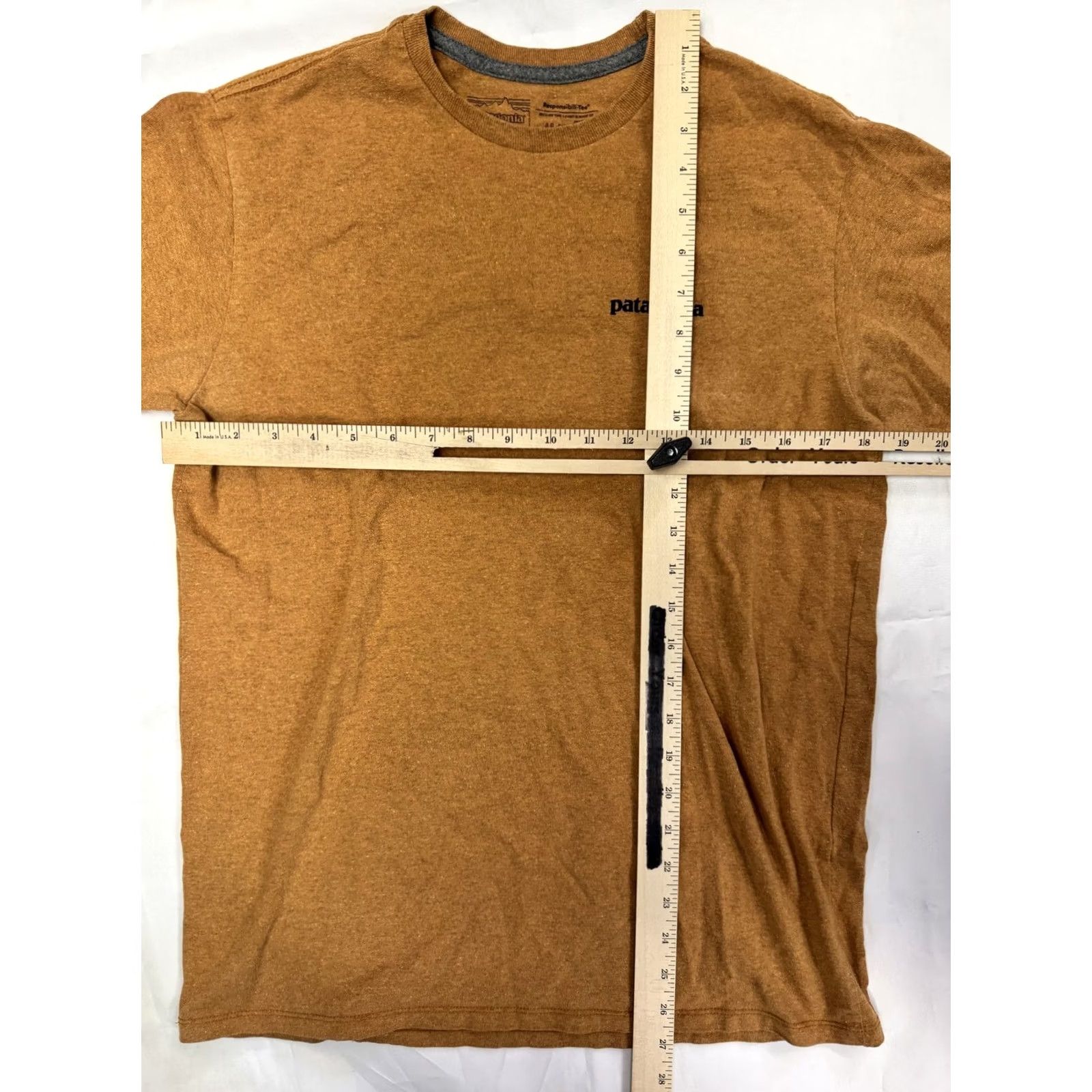 Patagonia VINTAGE Patagonia Responsibili-Tee Men's T-Shirt Canyon Gold Heather Canyon Gold Heather Logo Regular Fit XS? Size US S / EU 44-46 / 1 - 2 Thumbnail