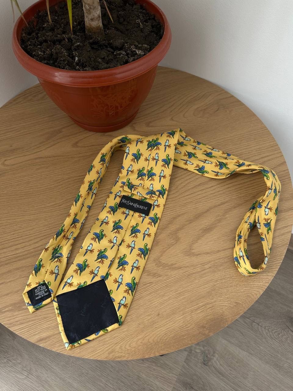 Yves Saint Laurent Vintage Yves Saint Laurent Parrot Print Silk Tie Rare YSL Size ONE SIZE - 6 Thumbnail