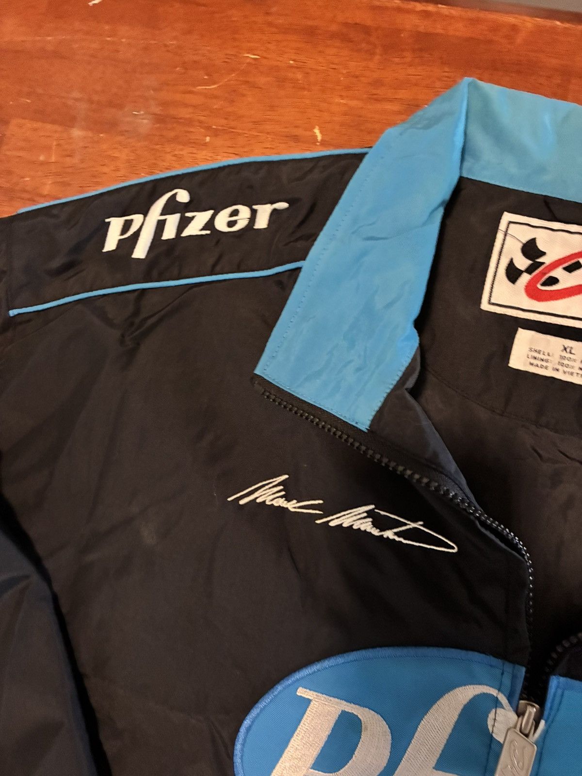 Chase Authentics Chase Authentics XL Pfizer NASCAR Jacket - Mark Martin Size US XL / EU 56 / 4 - 3 Thumbnail
