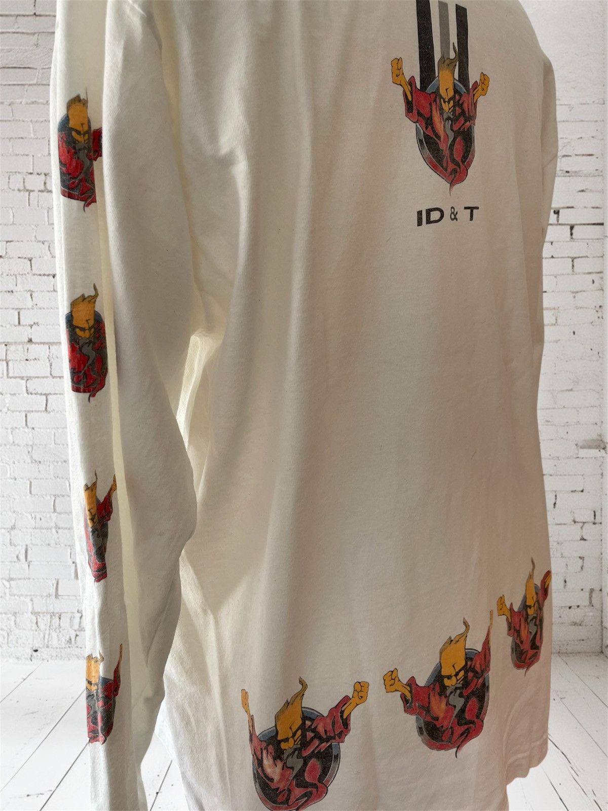 Vintage Vintage ID&T Long Sleeve T-Shirt Size US XL / EU 56 / 4 - 9 Thumbnail