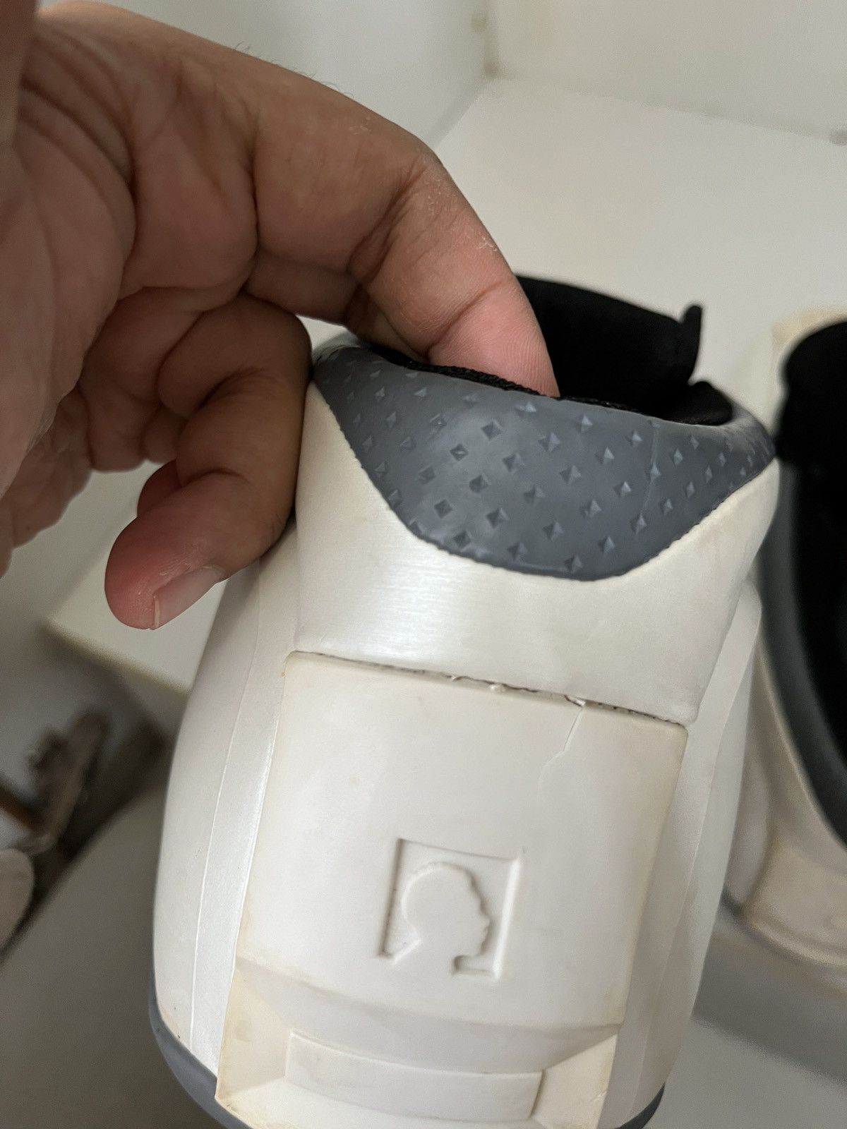 Adidas 2001 Adidas Kobe II Size US 8.5 / EU 41-42 - 12 Thumbnail
