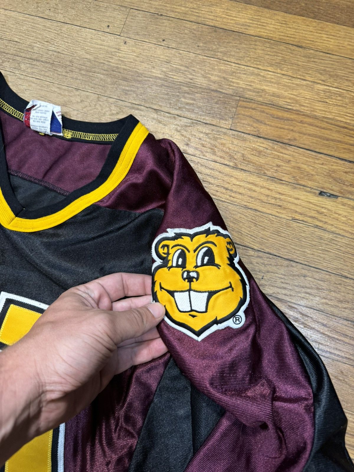 NCAA × Vintage Vintage Minnesota Gophers Hockey Jersey Size US M / EU 48-50 / 2 - 4 Thumbnail