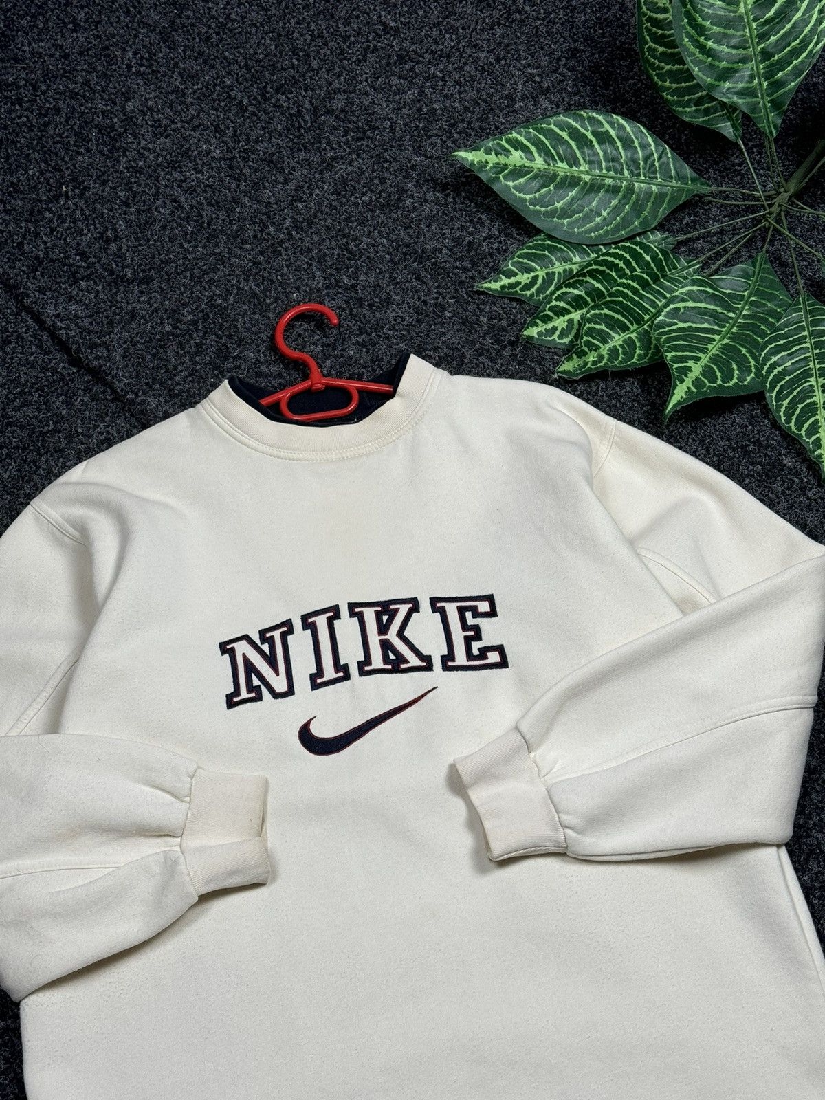 Designer × Vintage Nike vintage spellout sweatshirt Y2K Drill Style size L Size US L / EU 52-54 / 3 - 17 Thumbnail