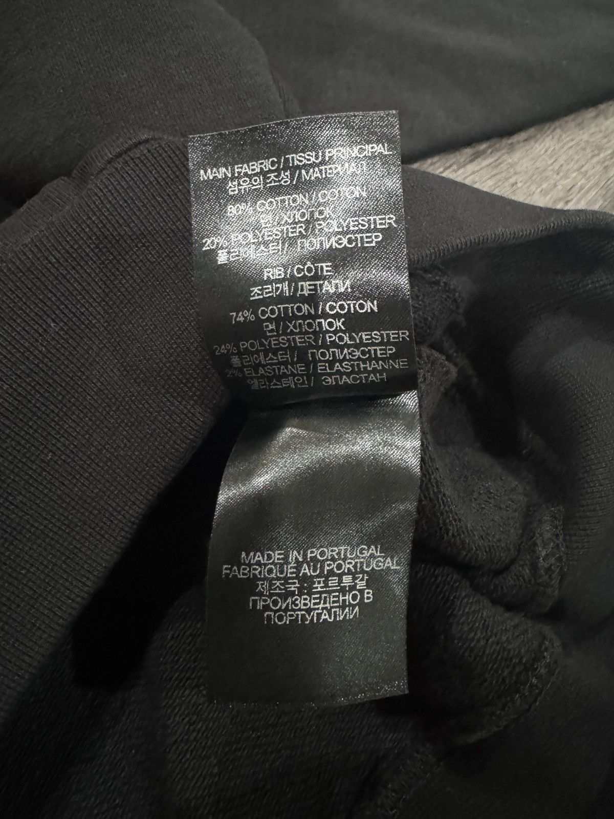 Vetements Vetements Flag Logo Hoodie (Black) Size US S / EU 44-46 / 1 - 5 Thumbnail