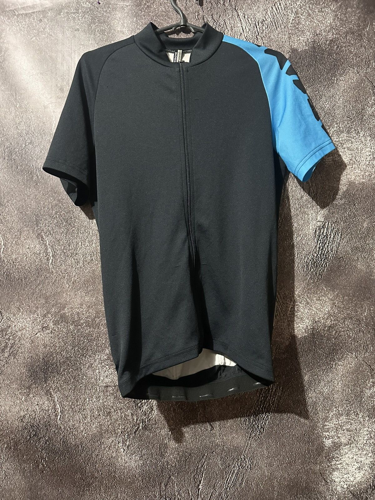 Other Assos cycling jersey, size m Size US M / EU 48-50 / 2 - 1 Thumbnail