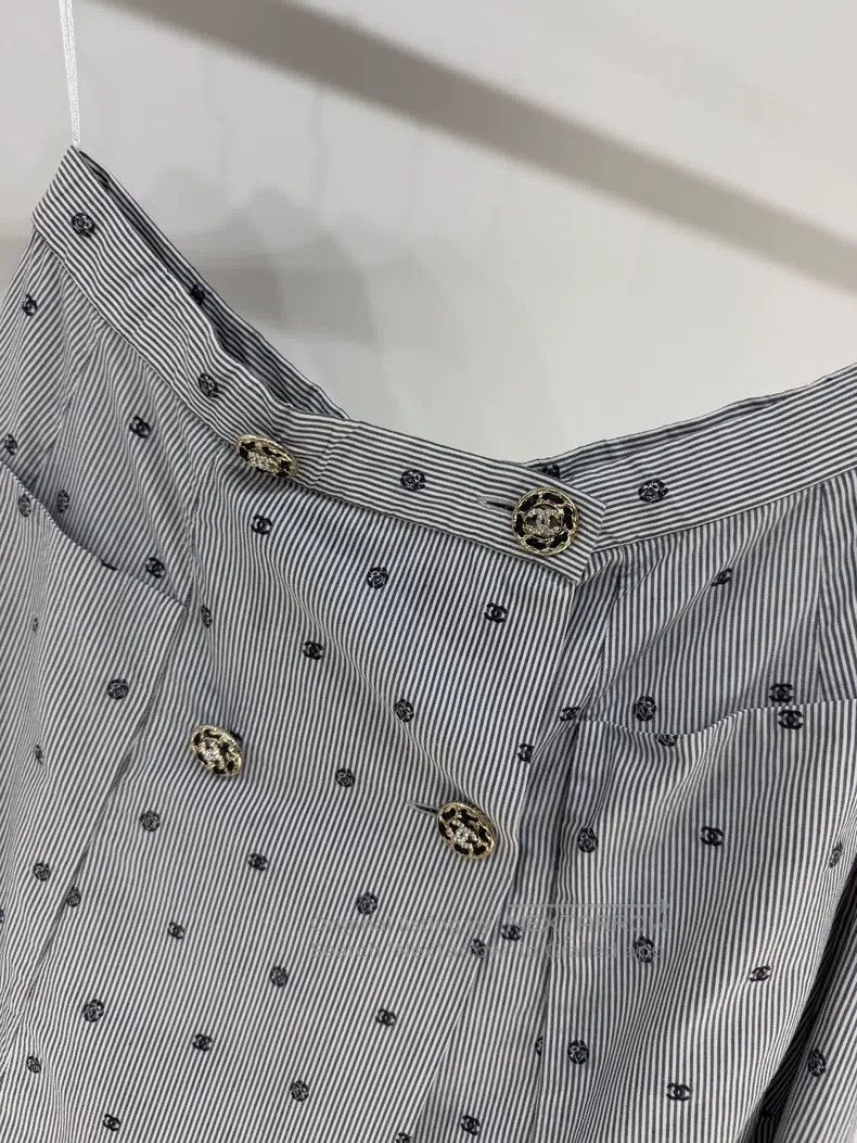 Chanel Chanel 22S double-breasted polked dot printed striped logo Size 24" / US 00 / IT 34 - 2 Thumbnail