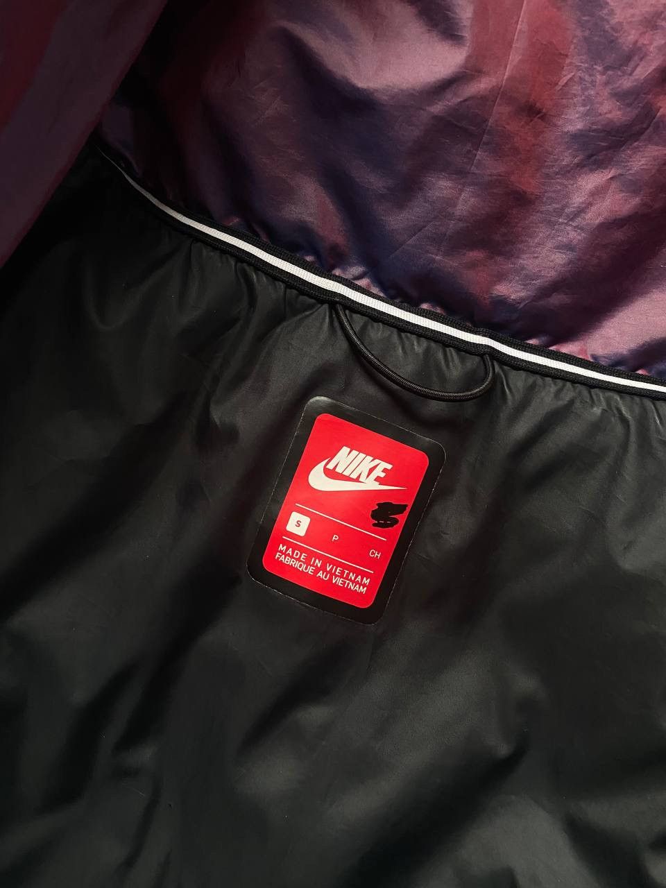 Nike Vintage Nike Avant Garde Down Jacket Purple Japanese Y2K Size S / US 4 / IT 40 - 9 Thumbnail