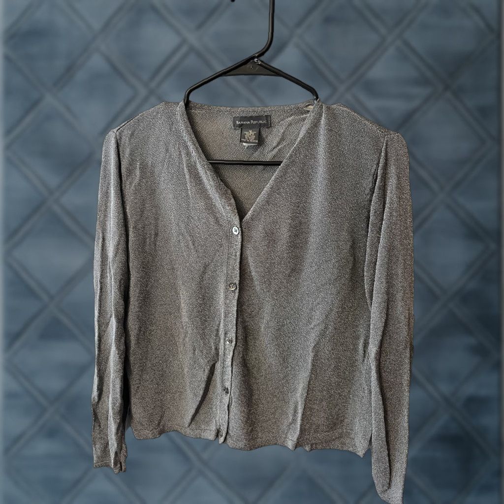 Banana Republic VINTAGE Banana Republic Cardigan Sweater Women Size M Long Sleeve Gray Casual Knit 90s Size M / US 6-8 / IT 42-44 - 1 Thumbnail