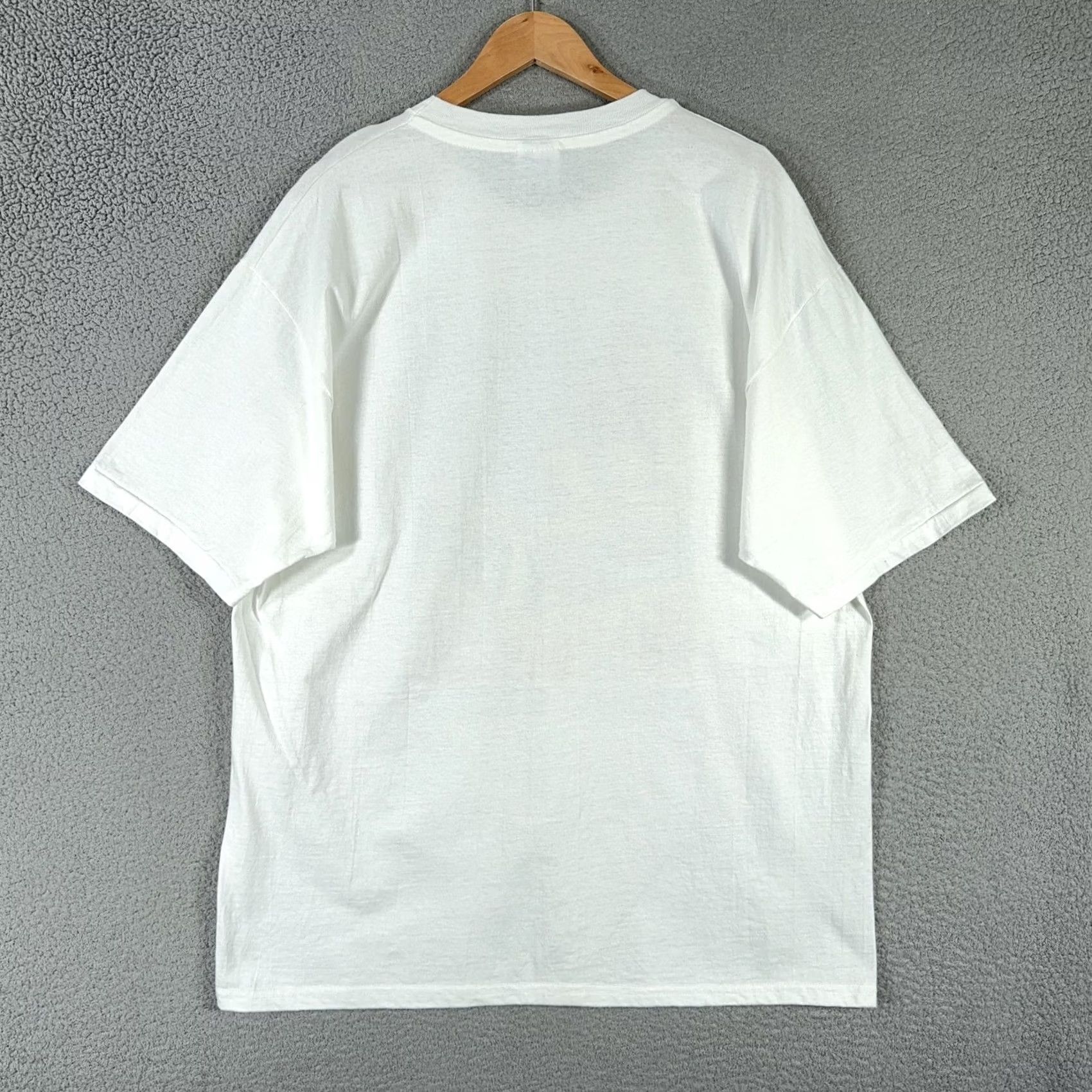 Hanes VINTAGE Hanes Heavyweight 1990s T-Shirt XL White Crew Neck Short Sleeve Save Our Living Coral Reefs 90s Men Size US XL / EU 56 / 4 - 2 Thumbnail