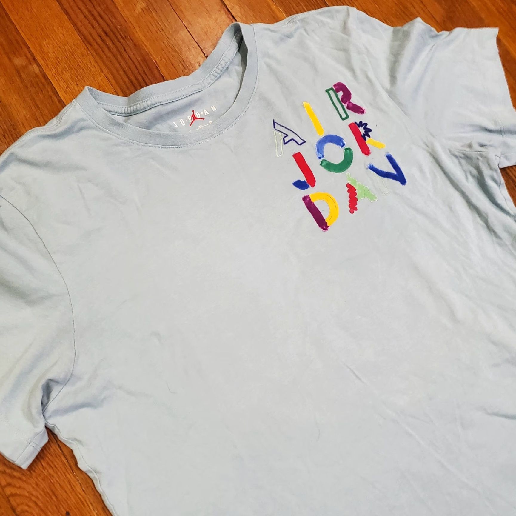 Jordan Brand Air Jordan Shirt Mens XL Blue Colorful Art The Cradle Basketball Nike DM3078-366 Size US XL / EU 56 / 4 - 5 Thumbnail