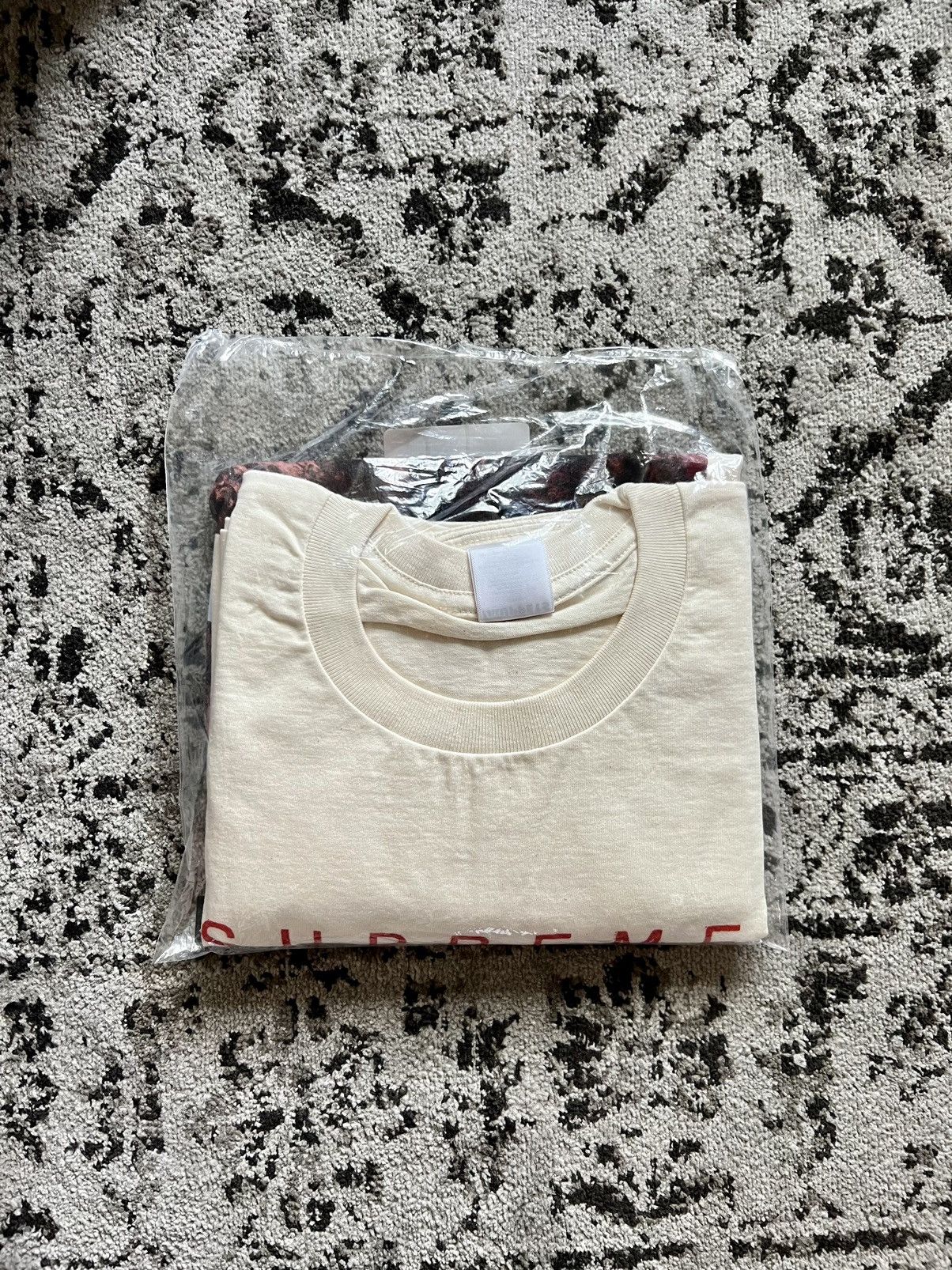 Supreme SUPREME ROWLF TEE - NATURAL (XL) Size US XL / EU 56 / 4 - 2 Thumbnail