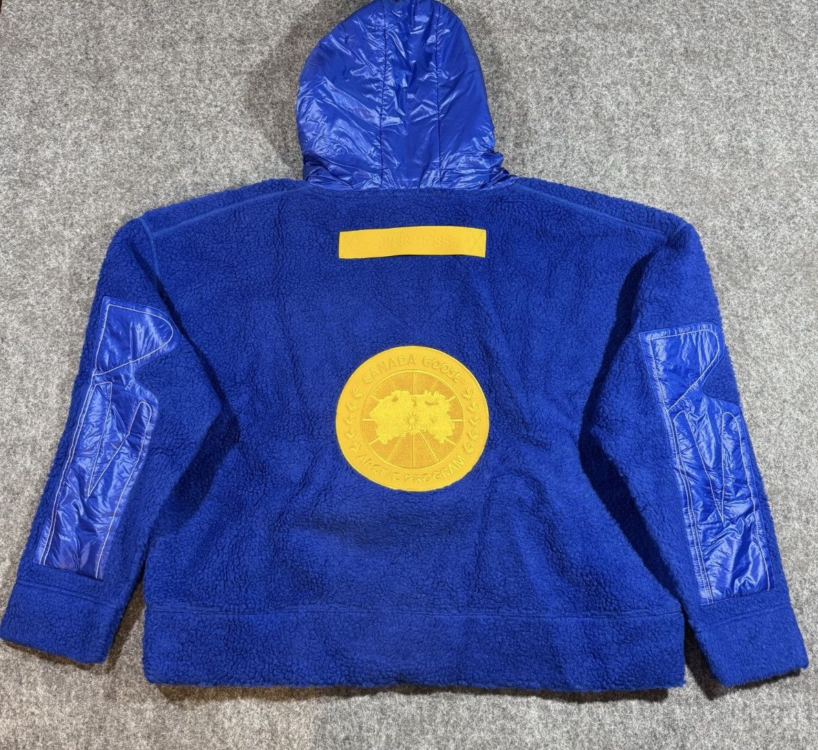 Canada Goose Canada Goose x Pyer Moss Teddy logo-patch fleece hoodie Size US M / EU 48-50 / 2 - 2 Thumbnail
