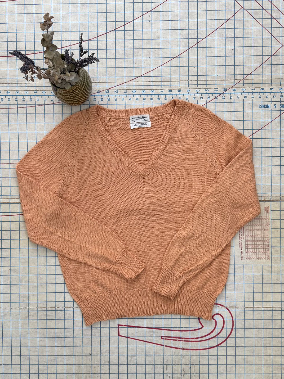 Christian Dior Monsieur × Vintage Vintage Christian Dior Monsieur V-Neck Knit Sweater Fits S Size US S / EU 44-46 / 1 - 6 Thumbnail