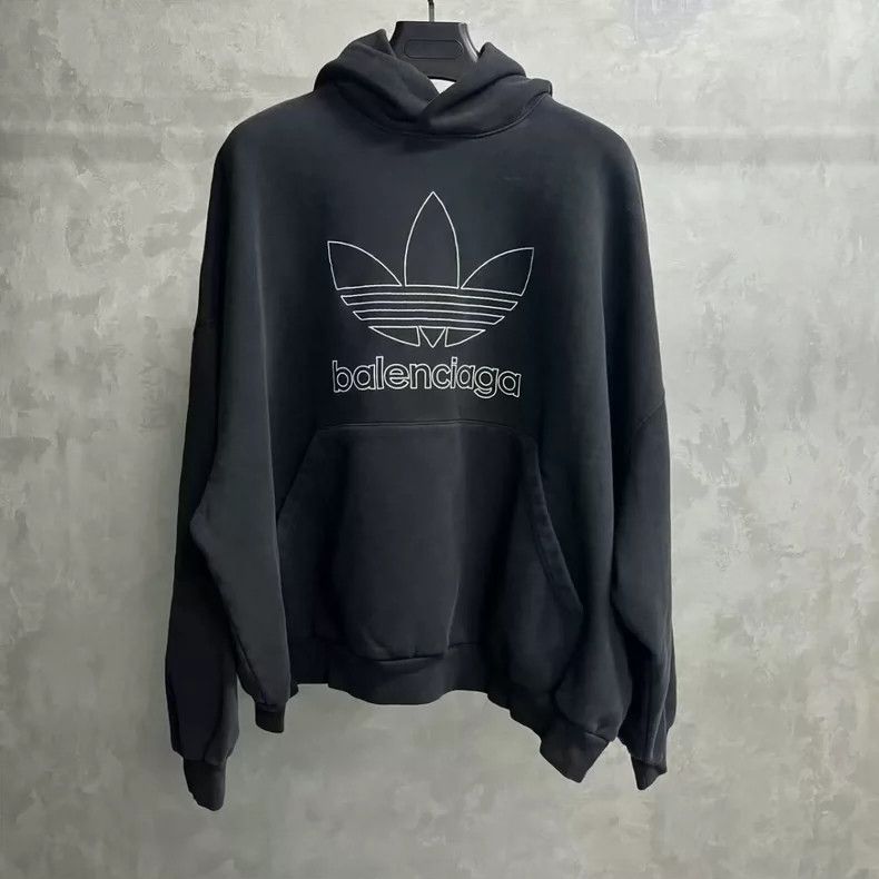 Balenciaga Balenciaga Black logo monogram printed hoodie Size US M / EU 48-50 / 2 - 1 Thumbnail